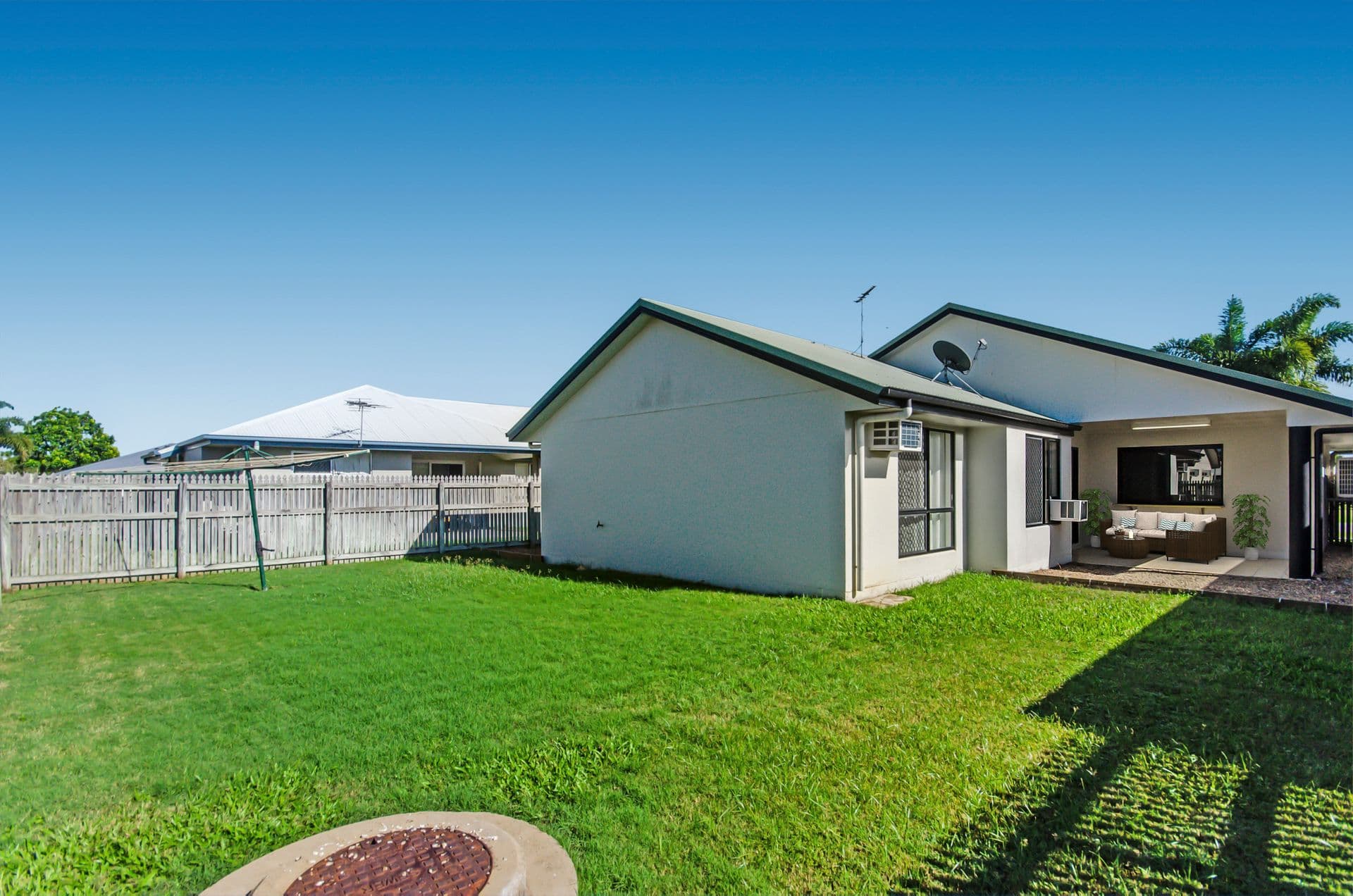 14 Fitzgerald Crescent, Kirwan, QLD, 4817, Kirwan - Thumbnail 5