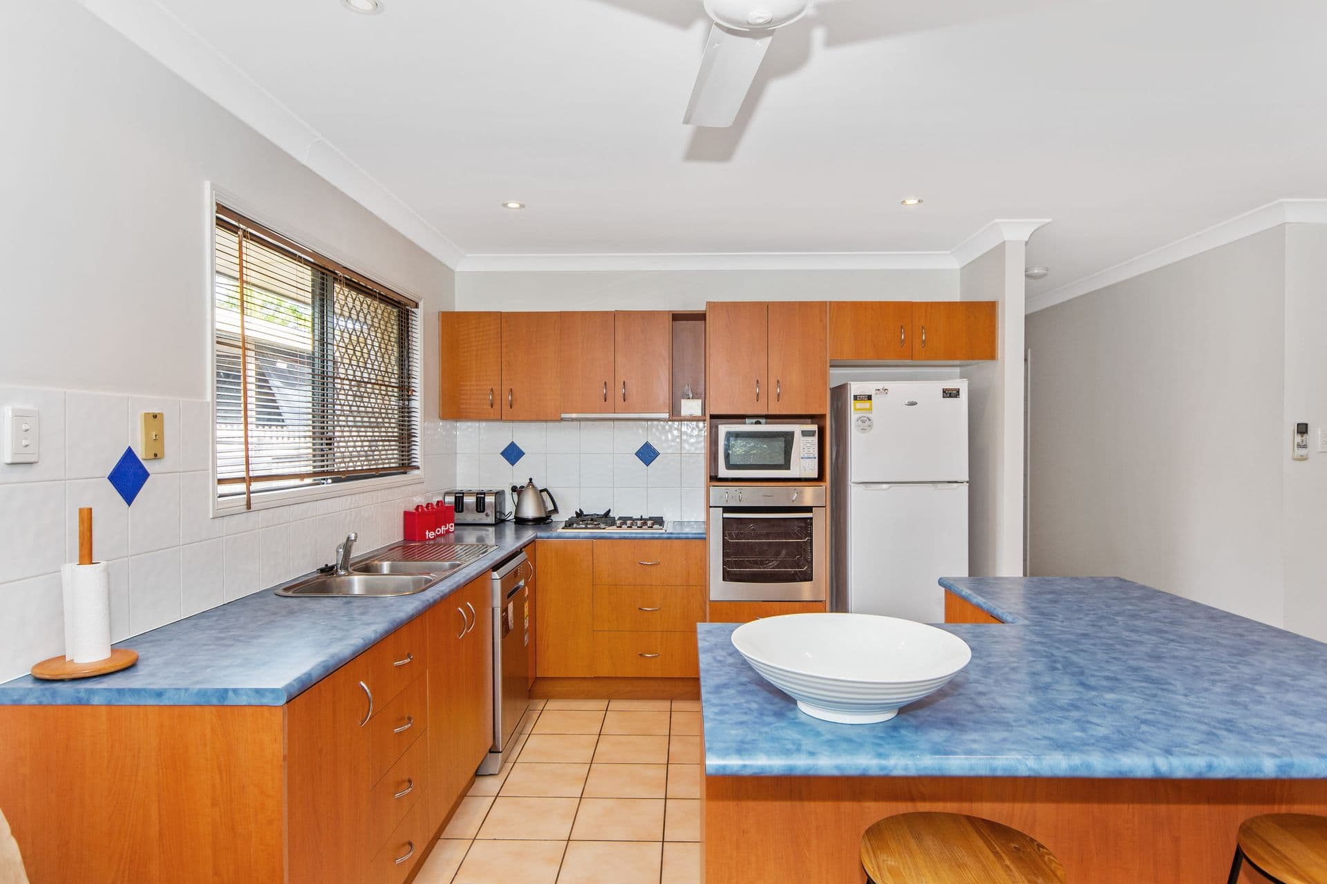4 Althea Court, Kirwan, QLD, 4817, Kirwan - Thumbnail 2
