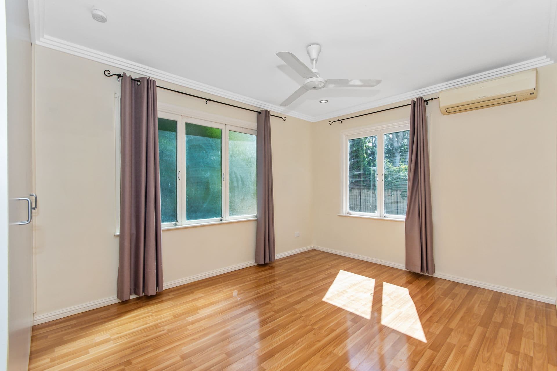 3/2 McQuade Street, Mysterton, QLD, 4812, Mysterton - Thumbnail 4