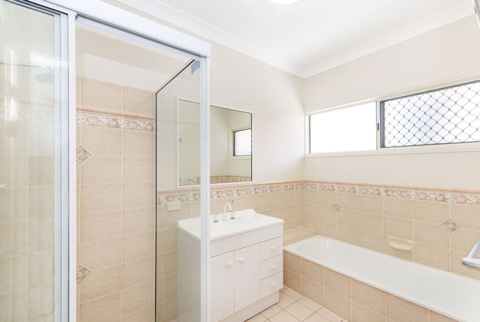 14 Seldon Place, Kirwan, QLD, 4817, Kirwan - Thumbnail 6