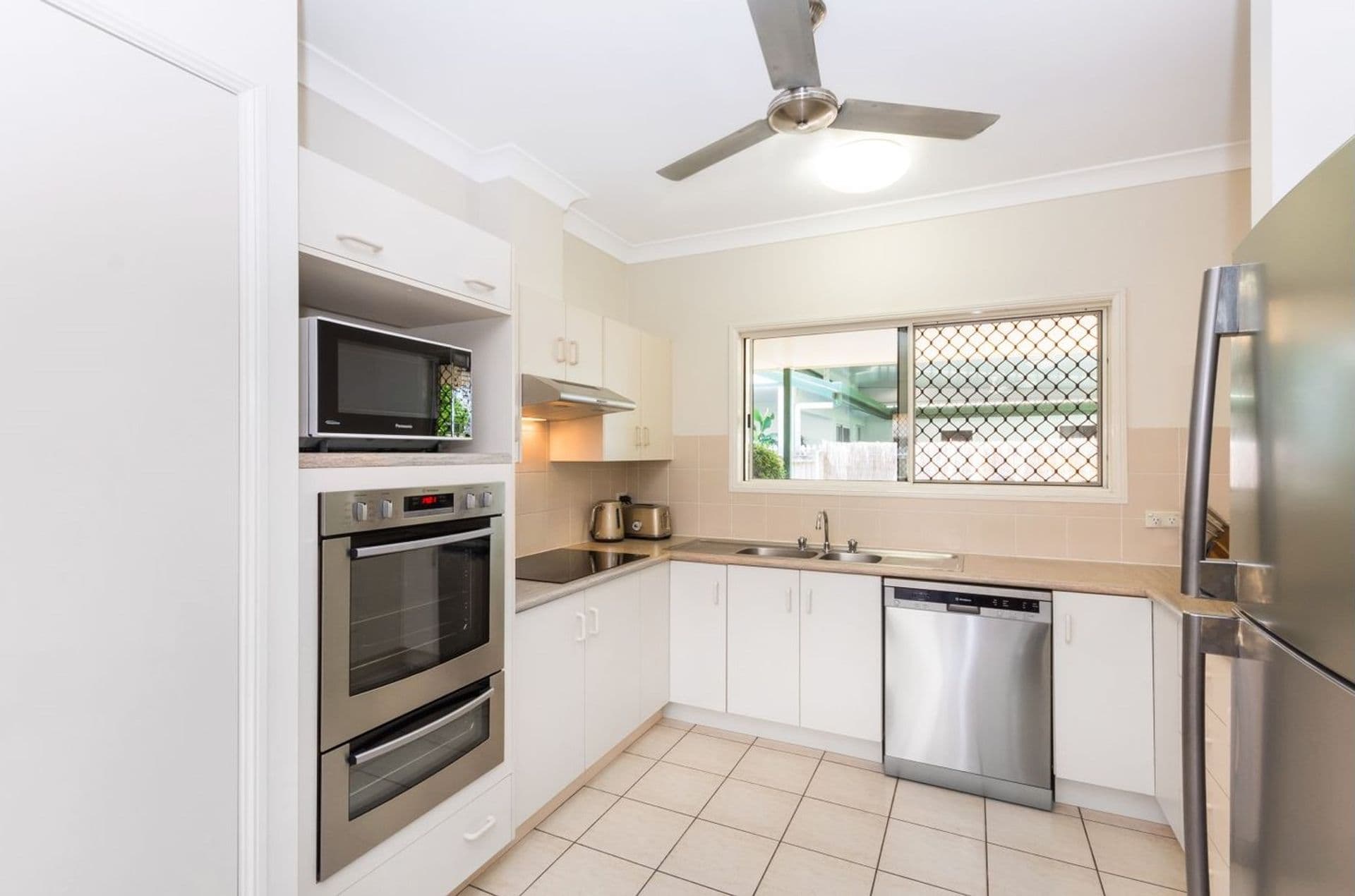 14 Seldon Place, Kirwan, QLD, 4817, Kirwan - Thumbnail 3