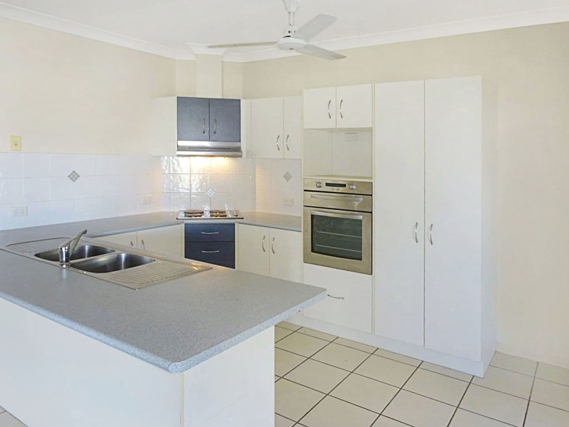 46 Elphinstone Drive, Kirwan, QLD, 4817, Kirwan - Thumbnail 4