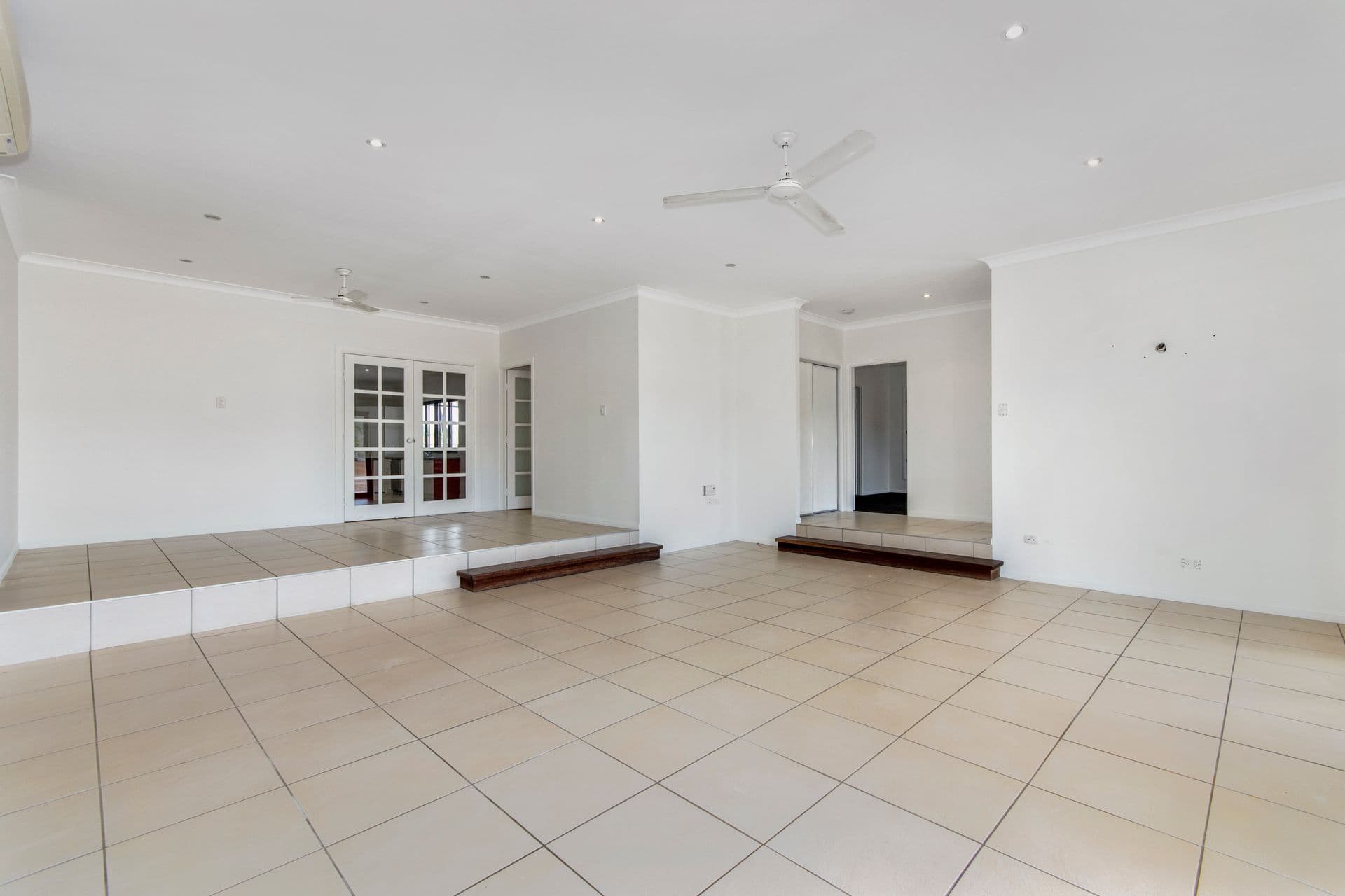 94 Laudberg Road, Gumlow, QLD, 4815, Gumlow - Thumbnail 3