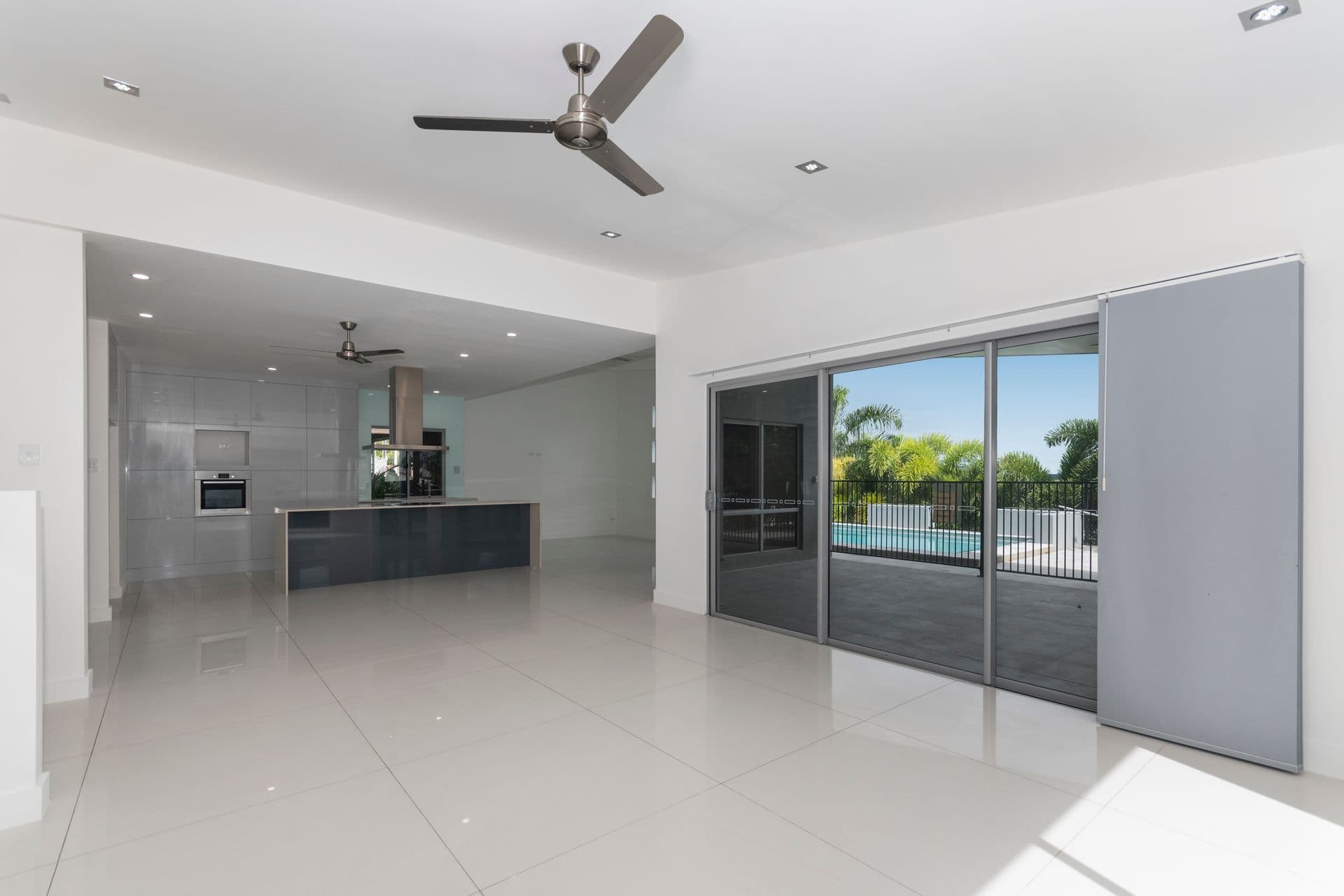 8 Mont Blanc Place, Mount Louisa, QLD, 4814, Mount Louisa - Thumbnail 3