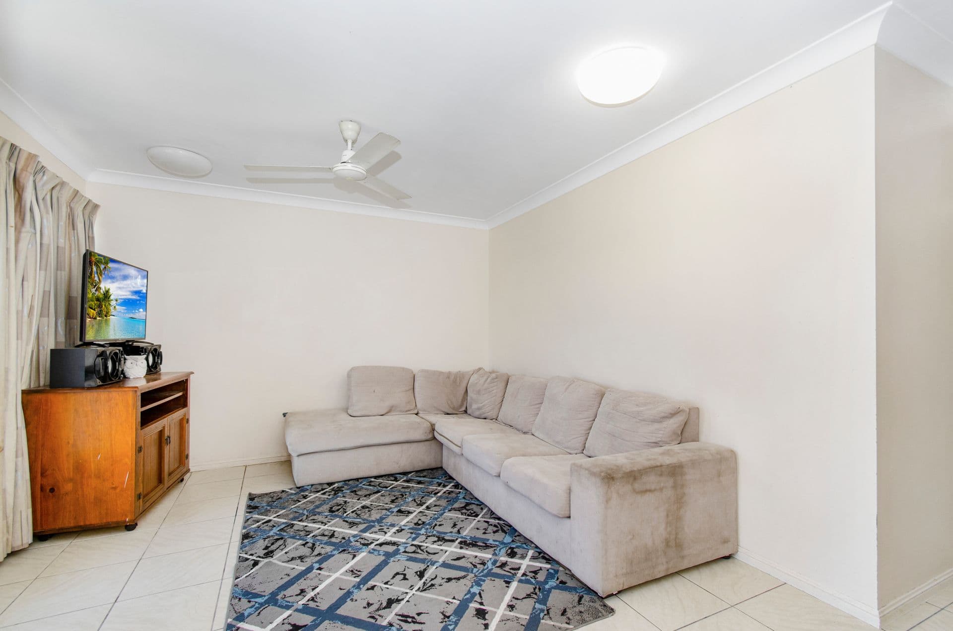 9 Heathcote Court, Deeragun, QLD, 4818, Deeragun - Thumbnail 2