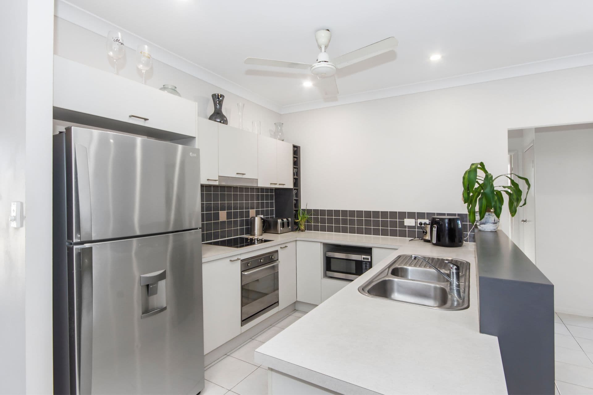 6/34 Golf Links Drive, Kirwan, QLD, 4817, Kirwan - Thumbnail 3