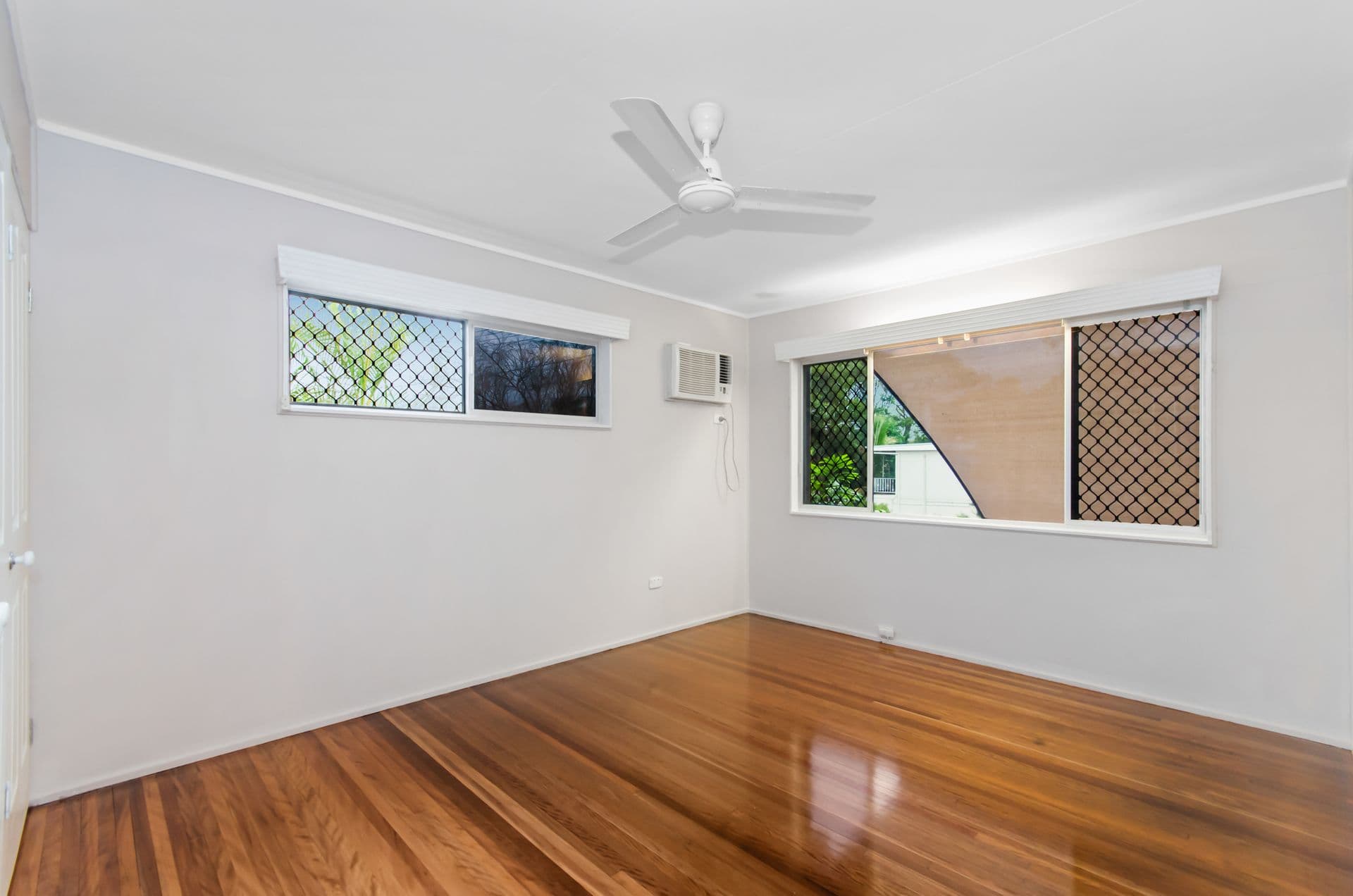 12 Sabadell Street, Kirwan, QLD, 4817, Kirwan - Thumbnail 4