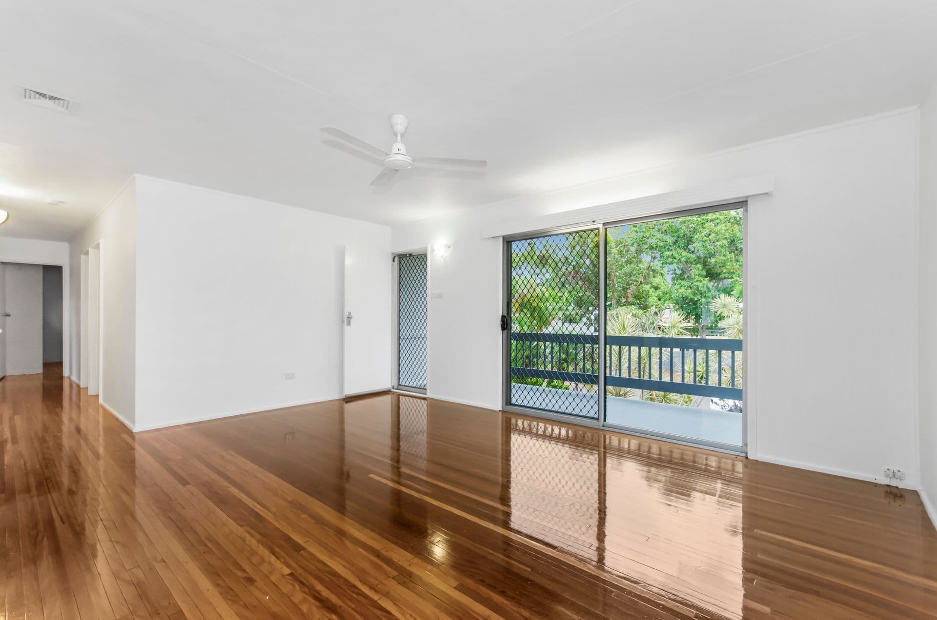 12 Sabadell Street, Kirwan, QLD, 4817, Kirwan - Thumbnail 3