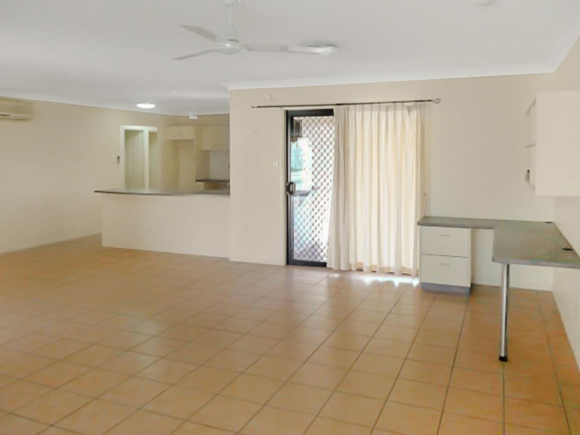 6 Monaro Circuit, Mount Louisa, QLD, 4814, Mount Louisa - Thumbnail 4