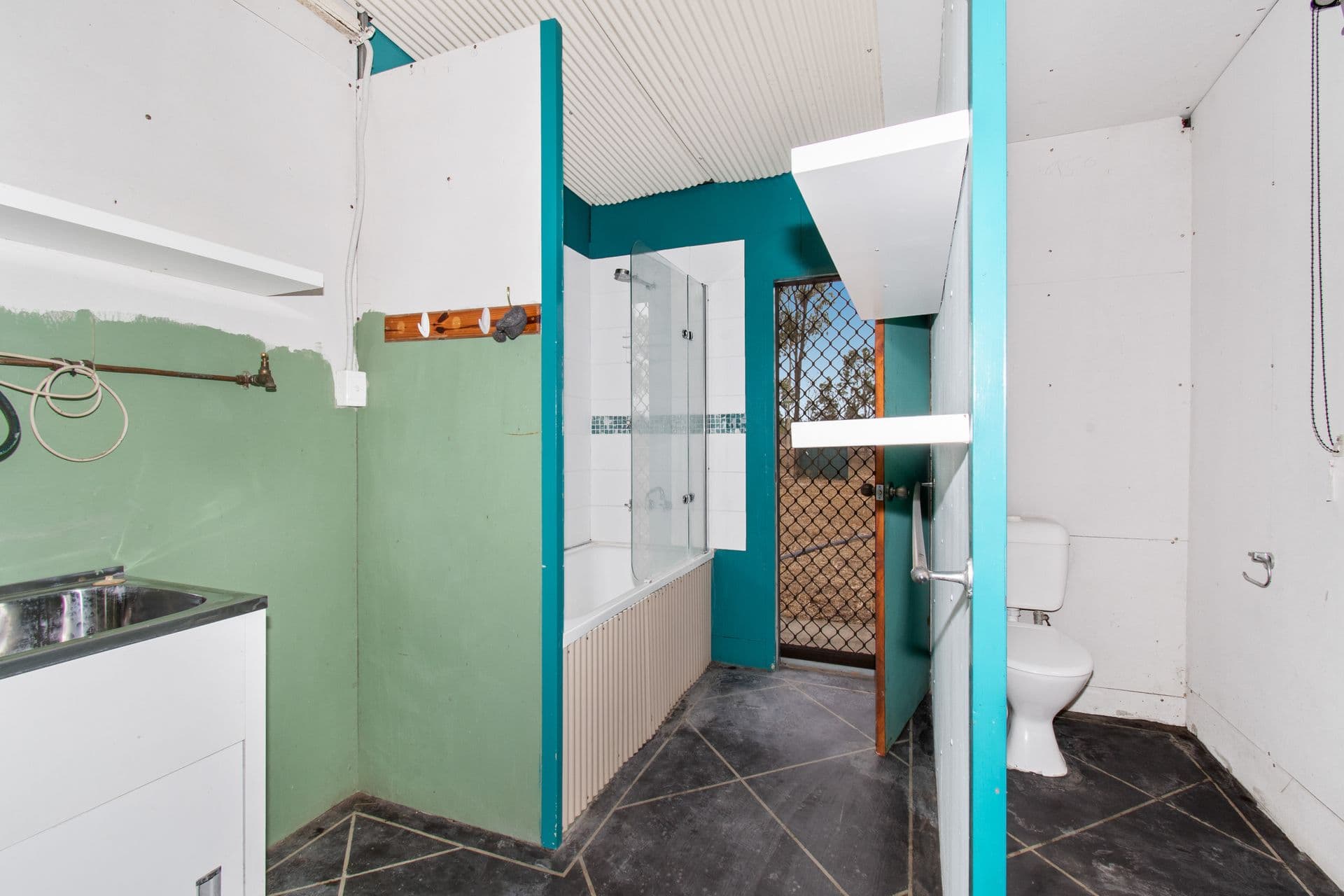 22 Skydiver Road, Woodstock, QLD, 4816, Woodstock - Thumbnail 5