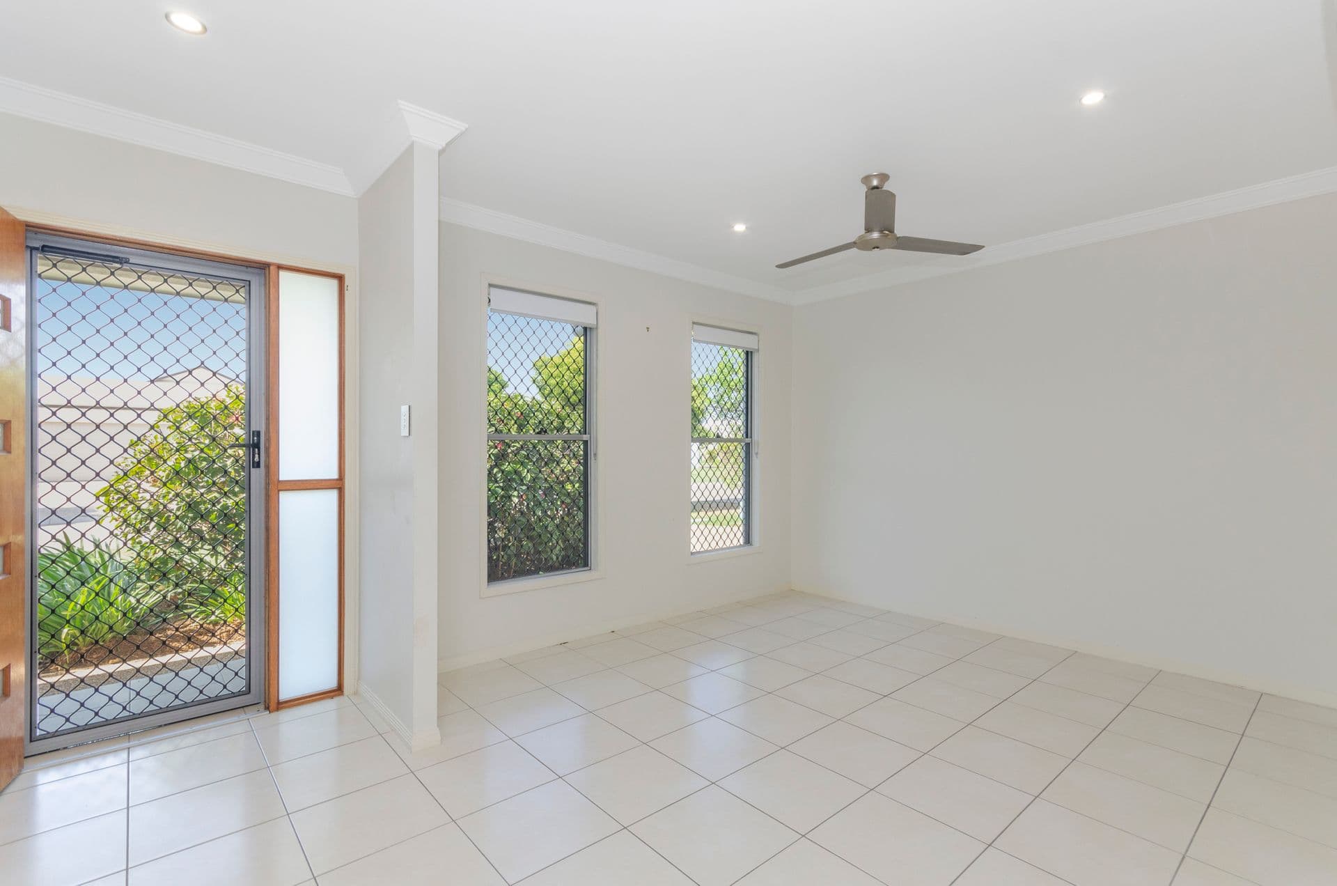 94 Marquise Circuit, Burdell, QLD, 4818, Burdell - Thumbnail 2