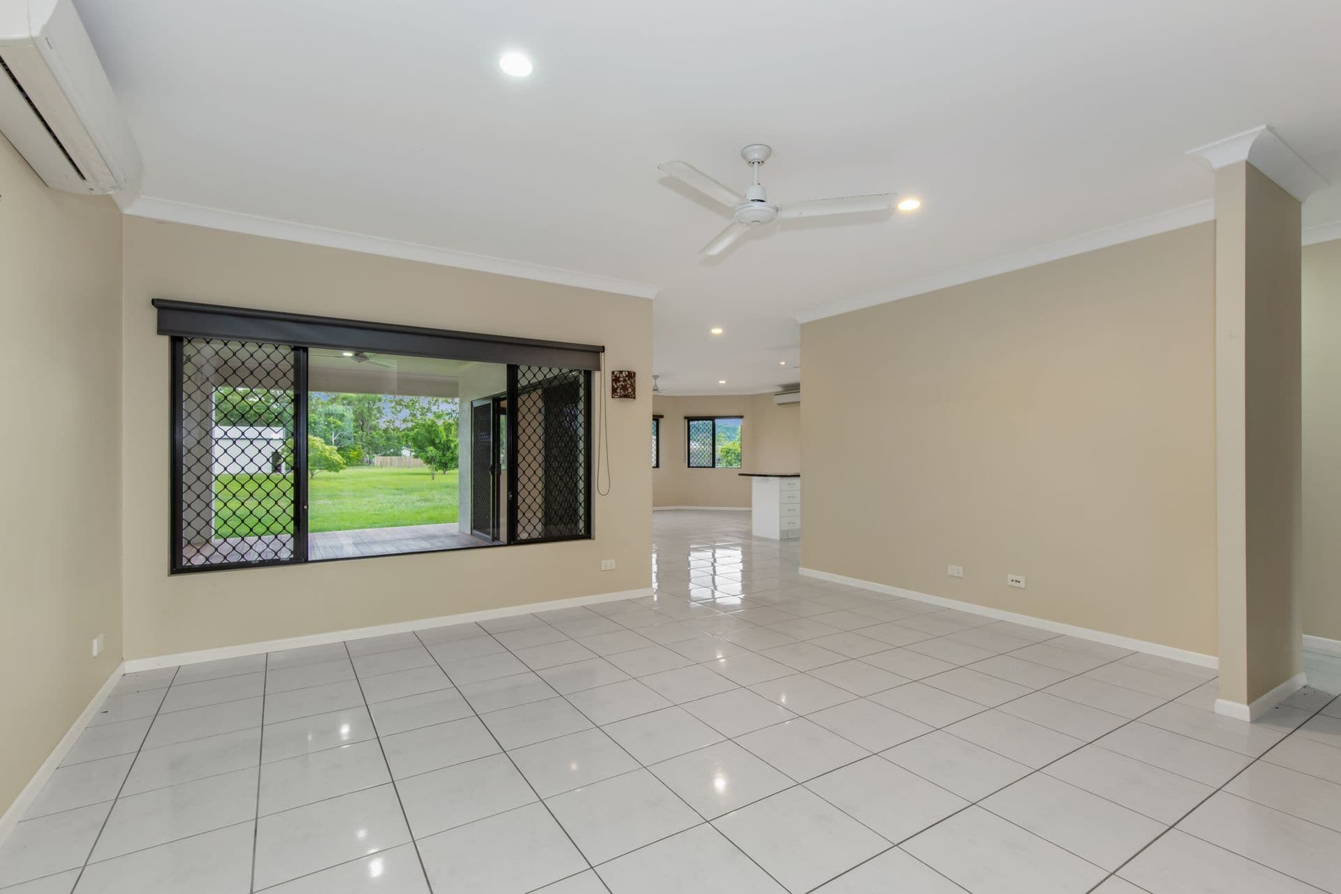 6 Blackview Avenue, Black River, QLD, 4818, Black River - Thumbnail 6