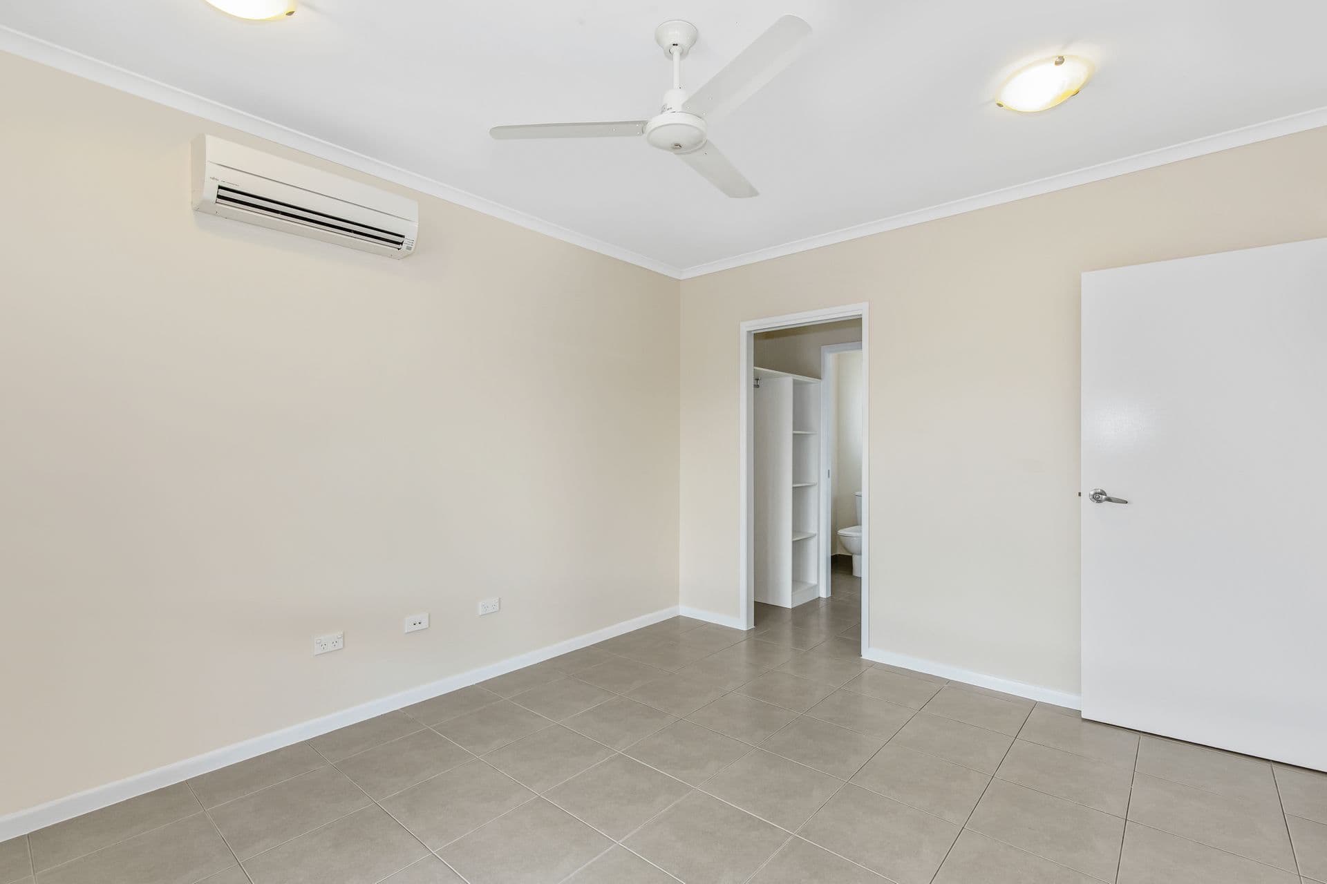 36 Beach Oak Drive, Mount Low, QLD, 4818, Mount Low - Thumbnail 4