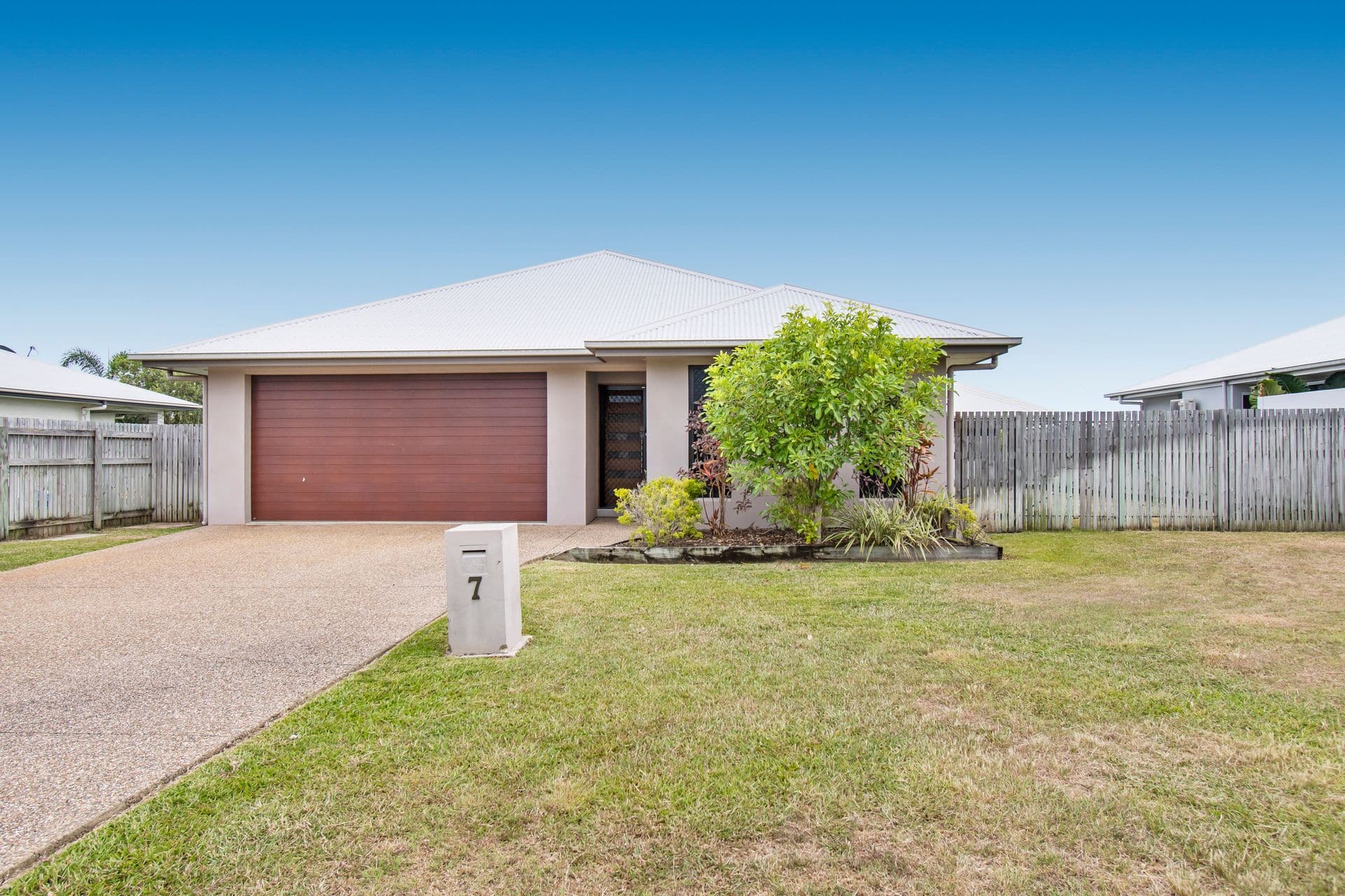 7 Imperial Court, Mount Low, QLD, 4818, Mount Low - Image 1