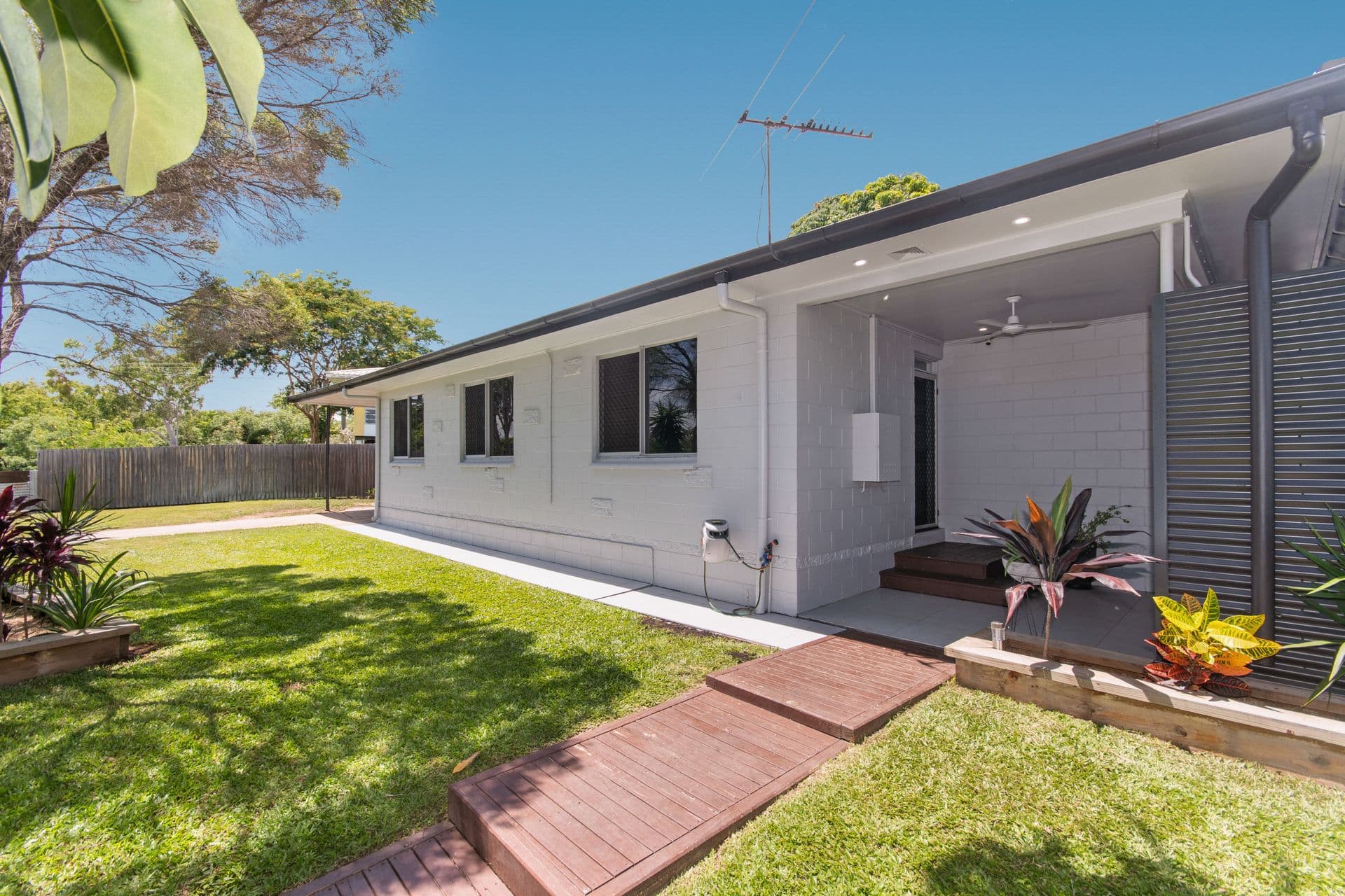 4 Macfarlane Street, Wulguru, QLD, 4811, Wulguru - Thumbnail 8