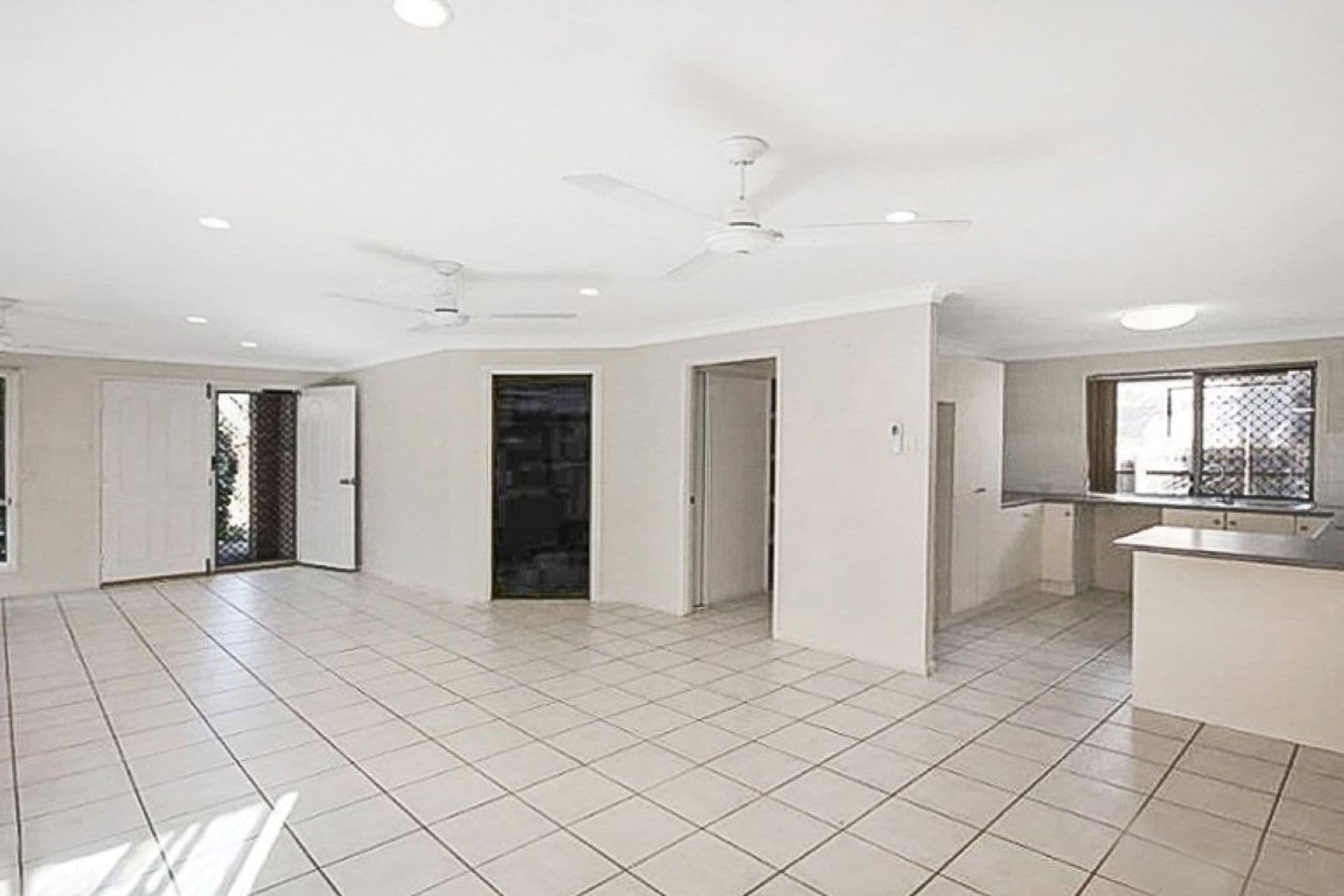 72 Phoenix Parade, Kirwan, QLD, 4817, Kirwan - Thumbnail 3