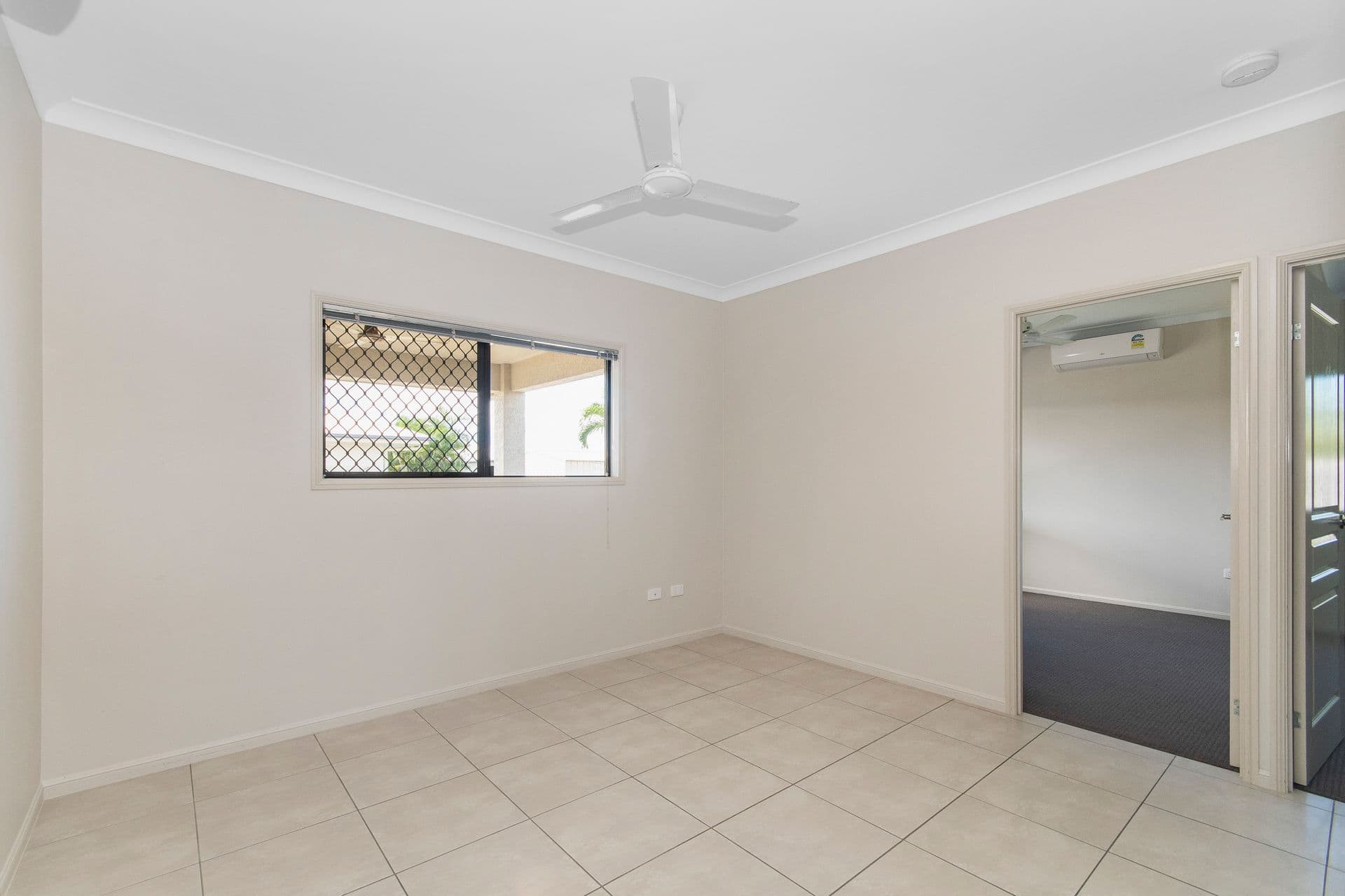 23 Cherwell Avenue, Bohle Plains, QLD, 4817, Bohle Plains - Thumbnail 4