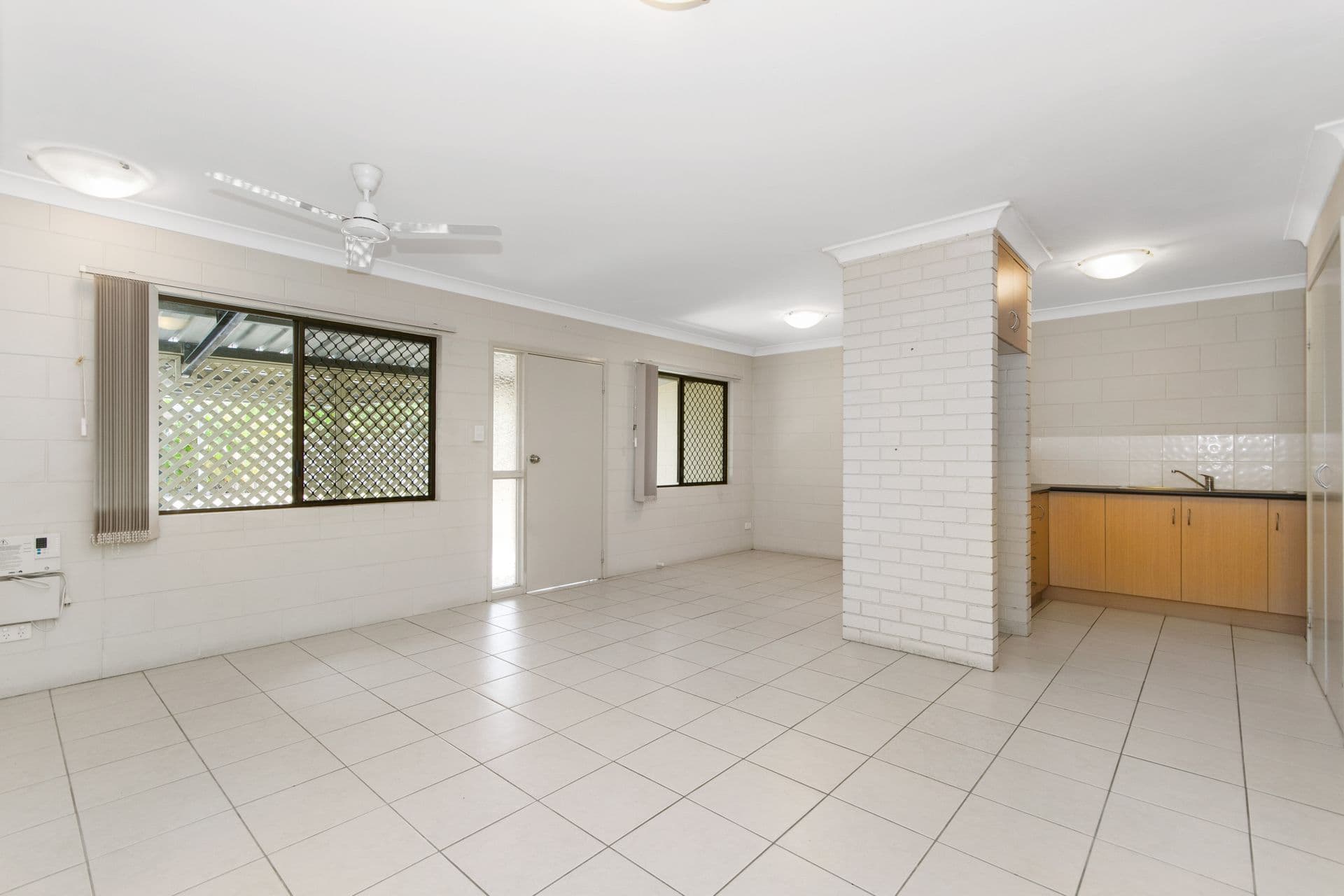 1/41 Nix Street, West End, QLD, 4810, West End - Thumbnail 3
