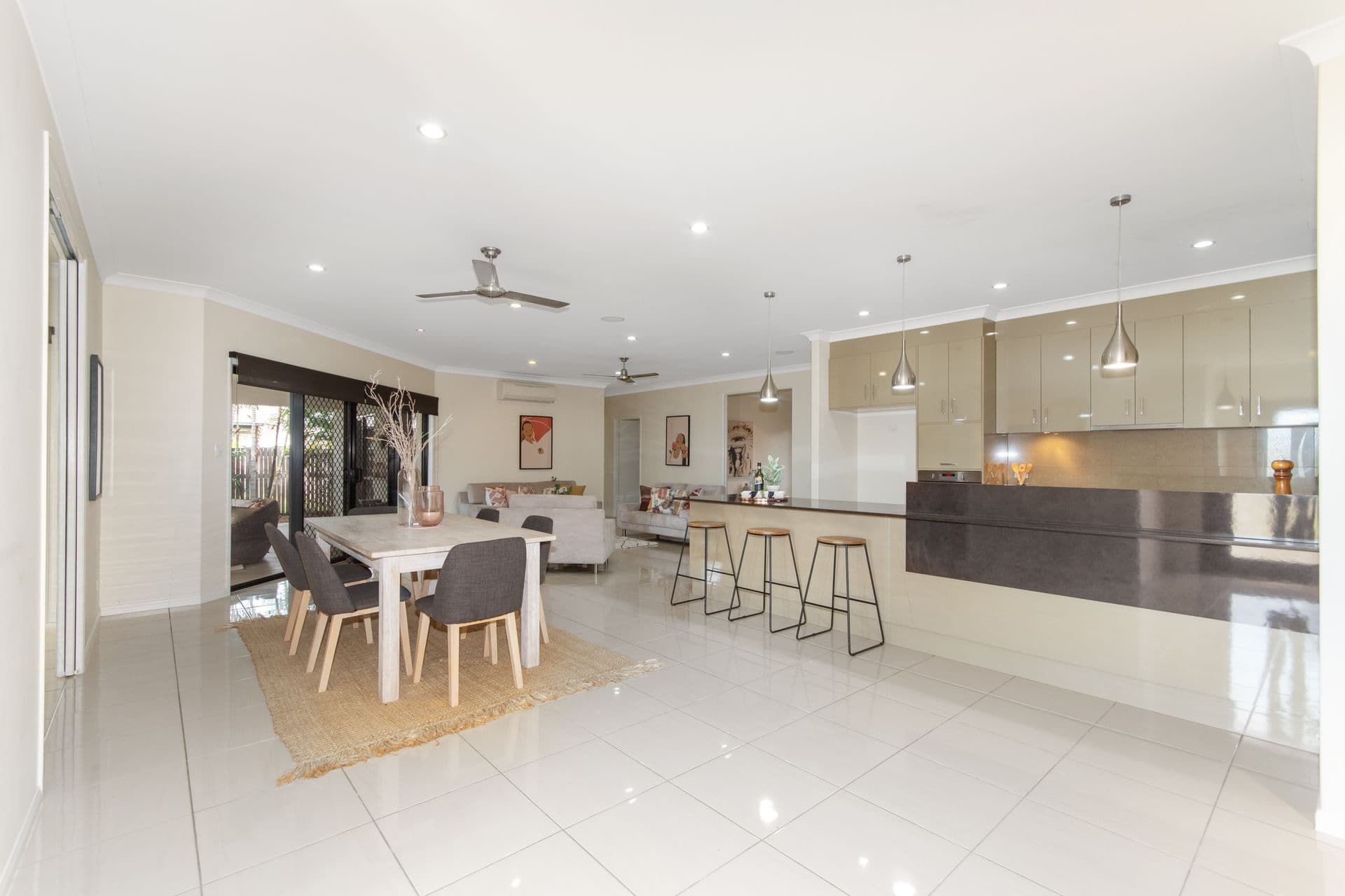 2 Lolworth Lane, Bohle Plains, QLD, 4817, Bohle Plains - Thumbnail 2