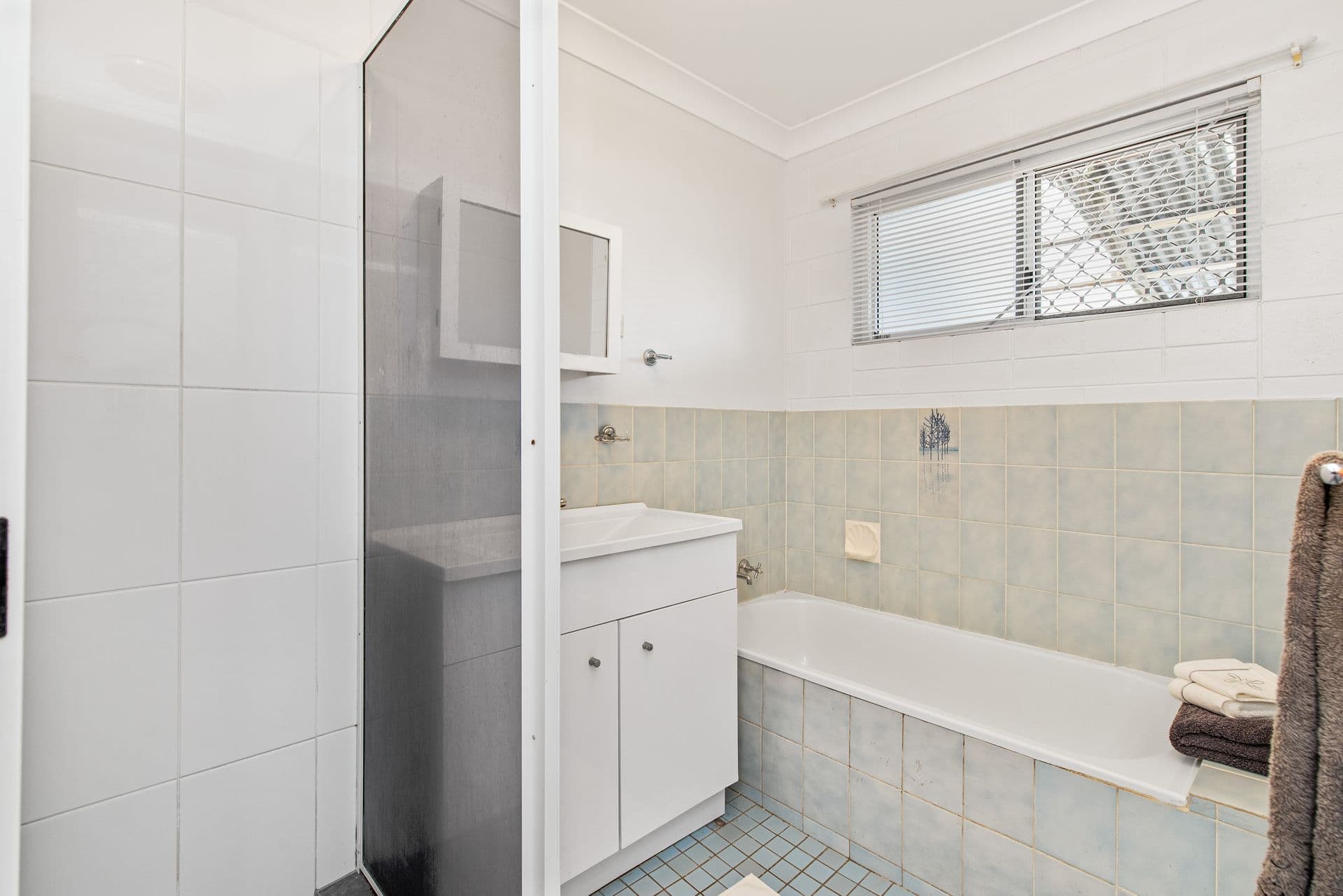 18 Pompeii Street, Kelso, QLD, 4815, Kelso - Thumbnail 7