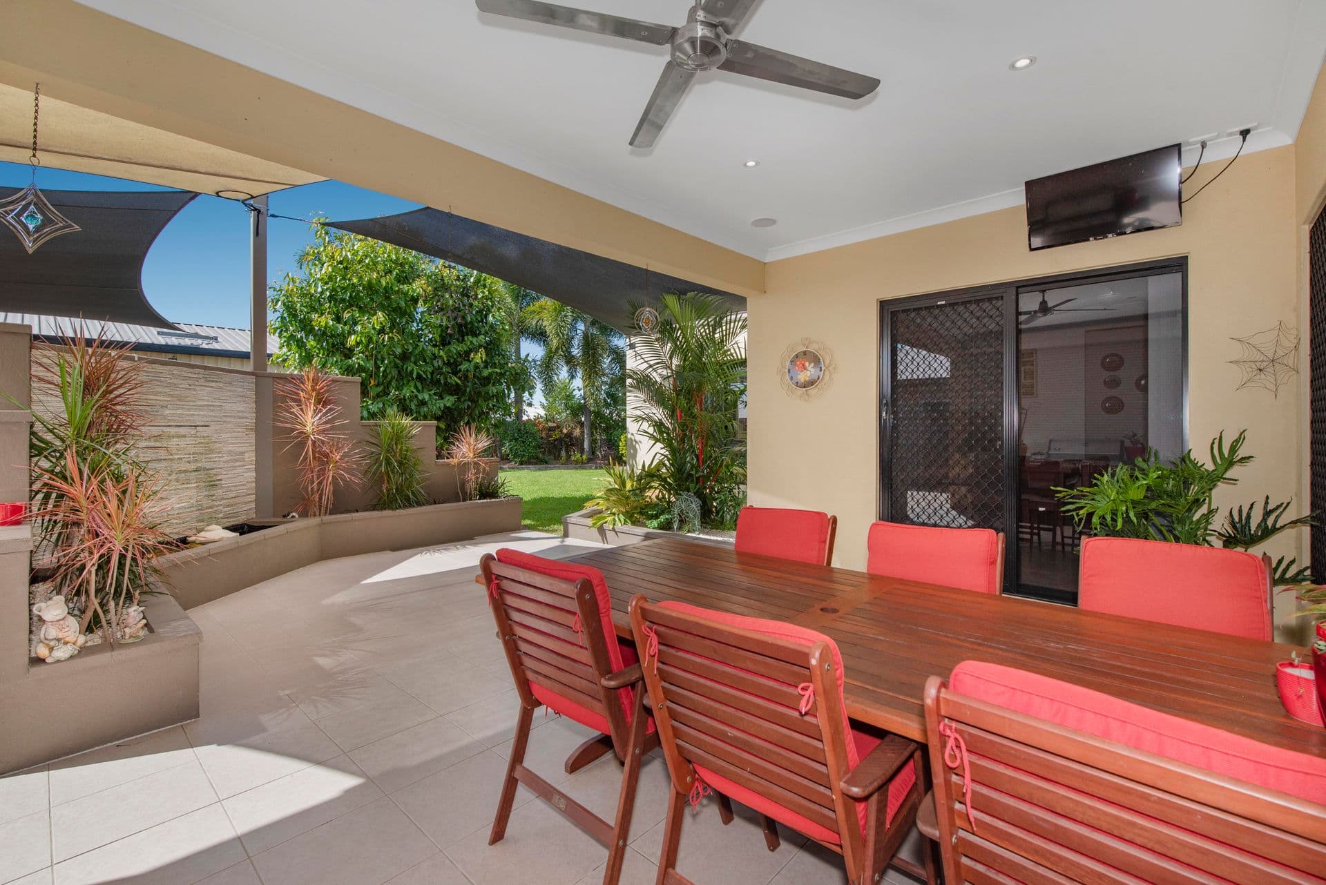 16 Romboli Court, Burdell, QLD, 4818, Burdell - Thumbnail 4