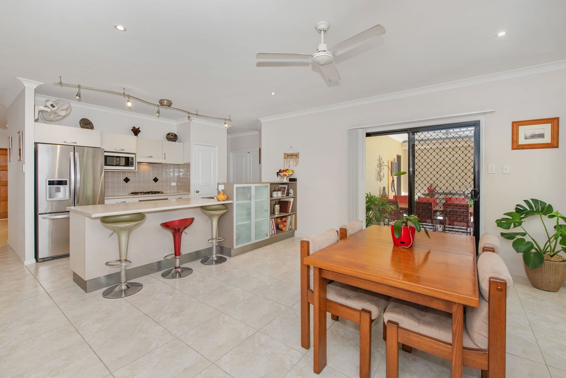 16 Romboli Court, Burdell, QLD, 4818, Burdell - Thumbnail 2
