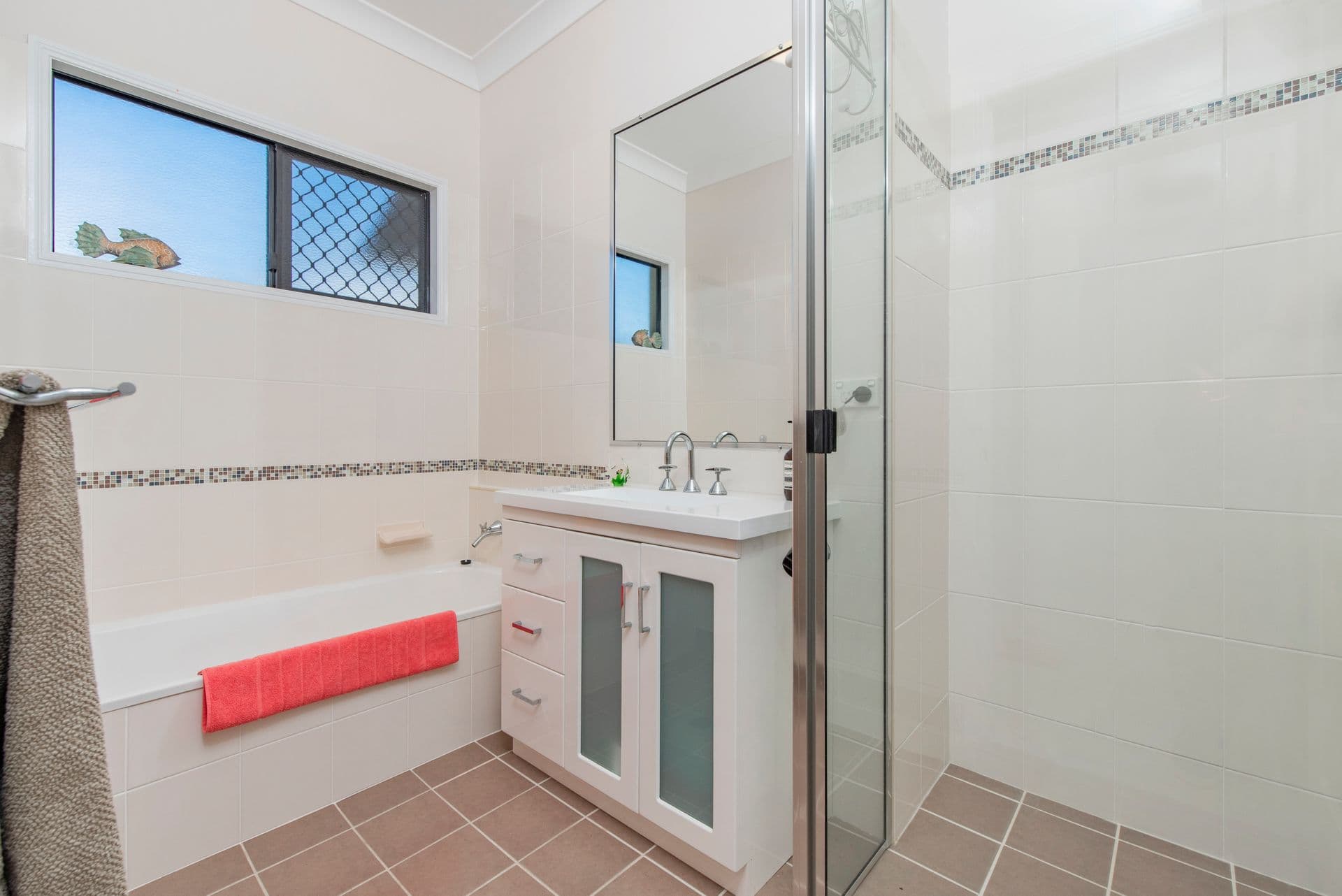 16 Romboli Court, Burdell, QLD, 4818, Burdell - Thumbnail 7
