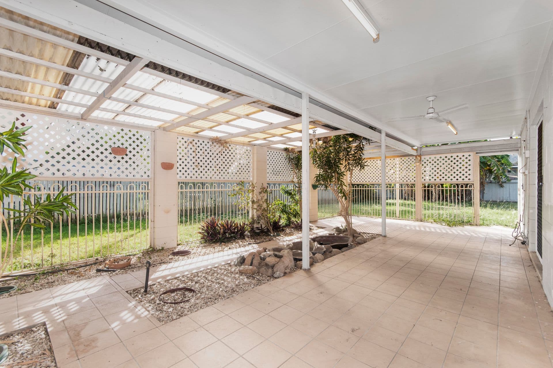 212 Upper Miles Avenue, Kelso, QLD, 4815, Kelso - Thumbnail 6