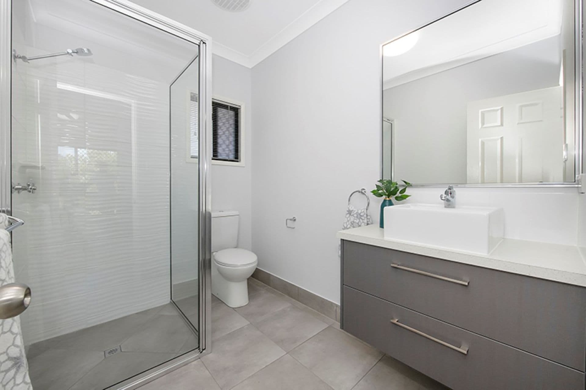 2 Springbrook Parade, Idalia, QLD, 4811, Idalia - Thumbnail 7