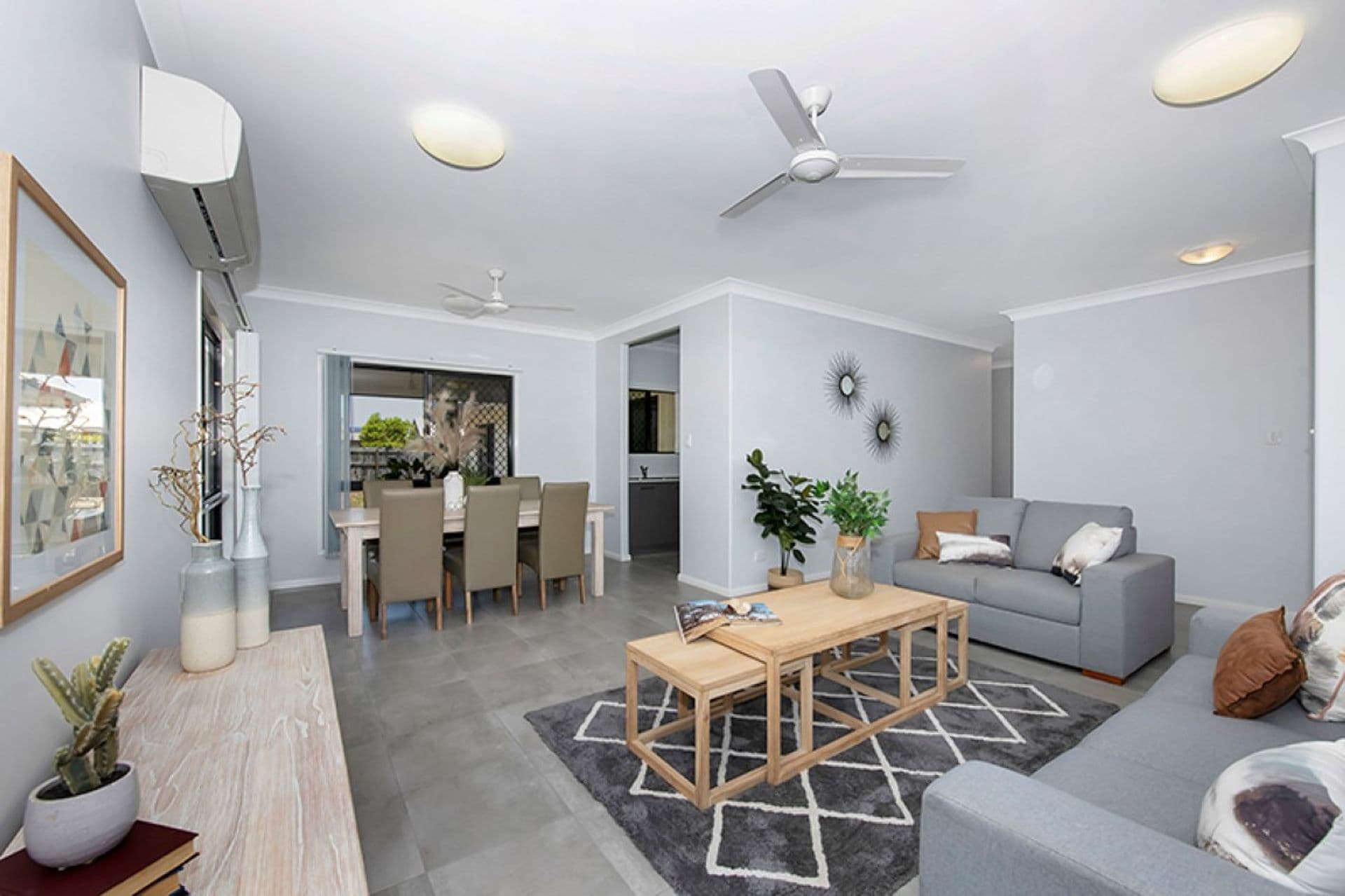 2 Springbrook Parade, Idalia, QLD, 4811, Idalia - Thumbnail 4