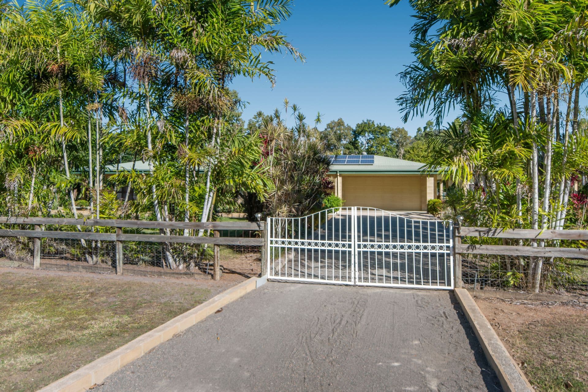 8 Helenita Court, Alice River, QLD, 4817, Alice River - Thumbnail 2
