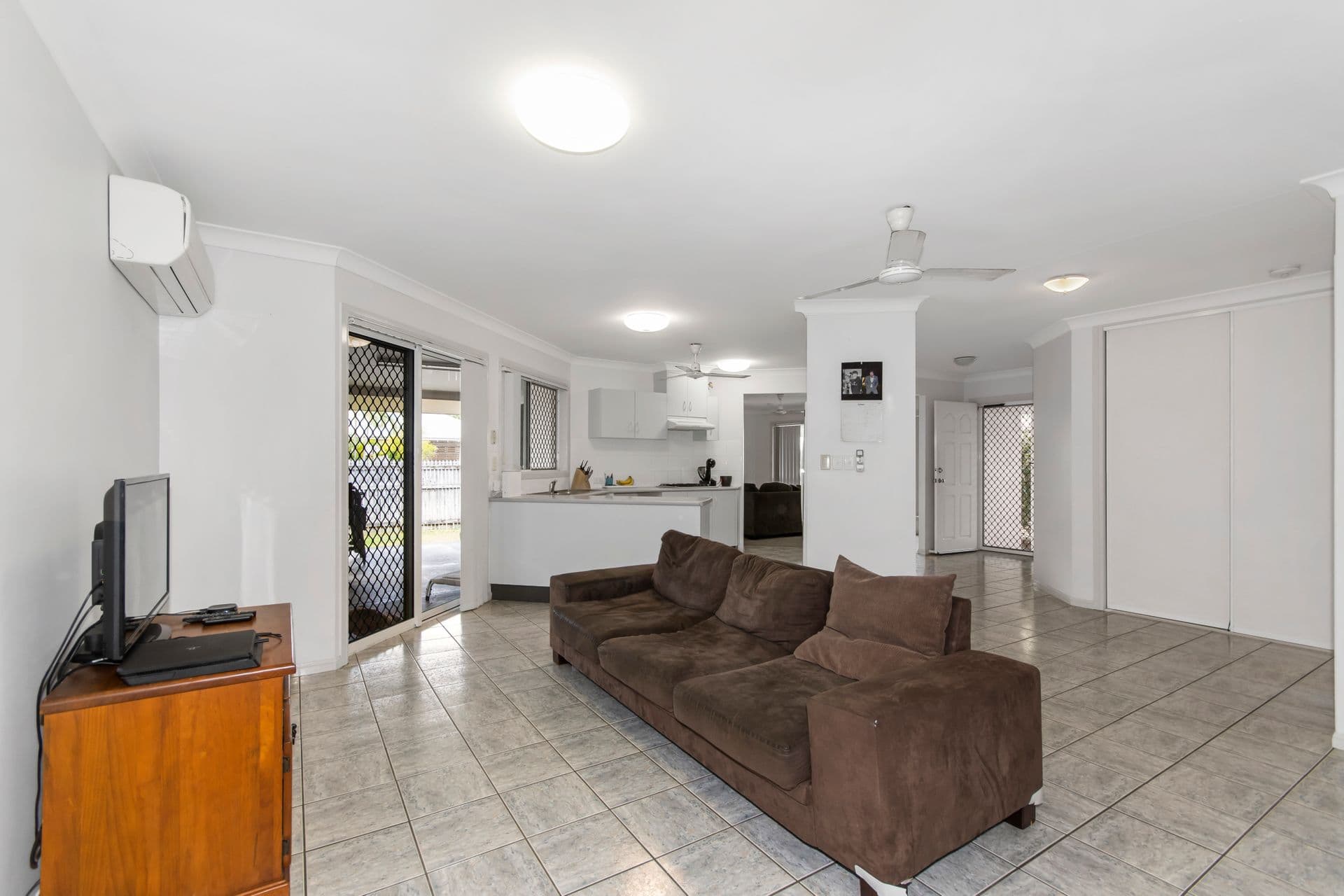 66 Eureka Crescent, Kirwan, QLD, 4817, Kirwan - Thumbnail 4