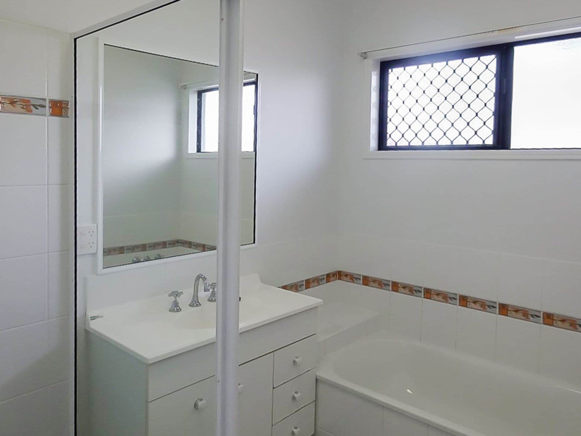 14 Sunningdale Court, Kirwan, QLD, 4817, Kirwan - Thumbnail 8