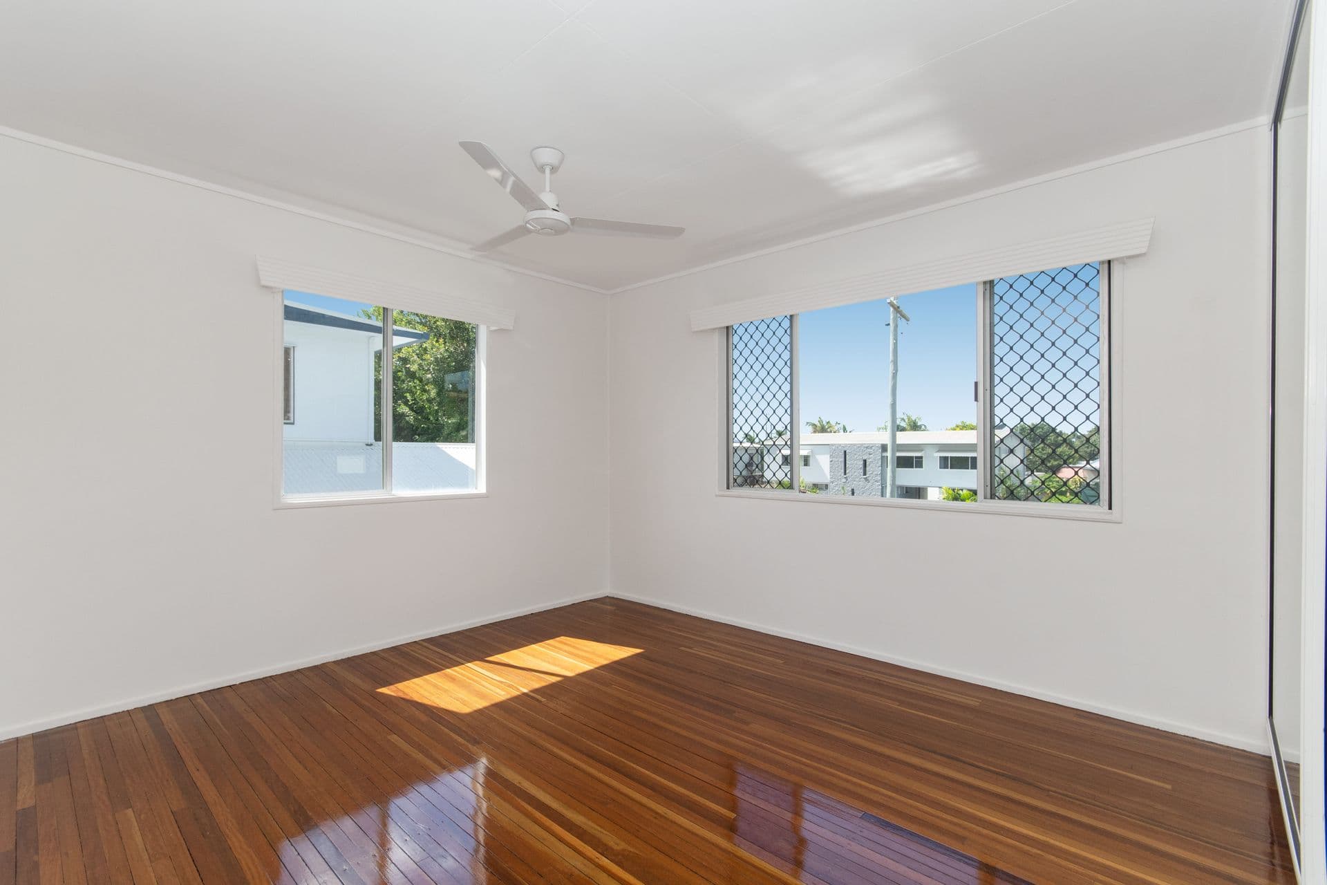 5 Mount Louisa Drive, Mount Louisa, QLD, 4814, Mount Louisa - Thumbnail 5