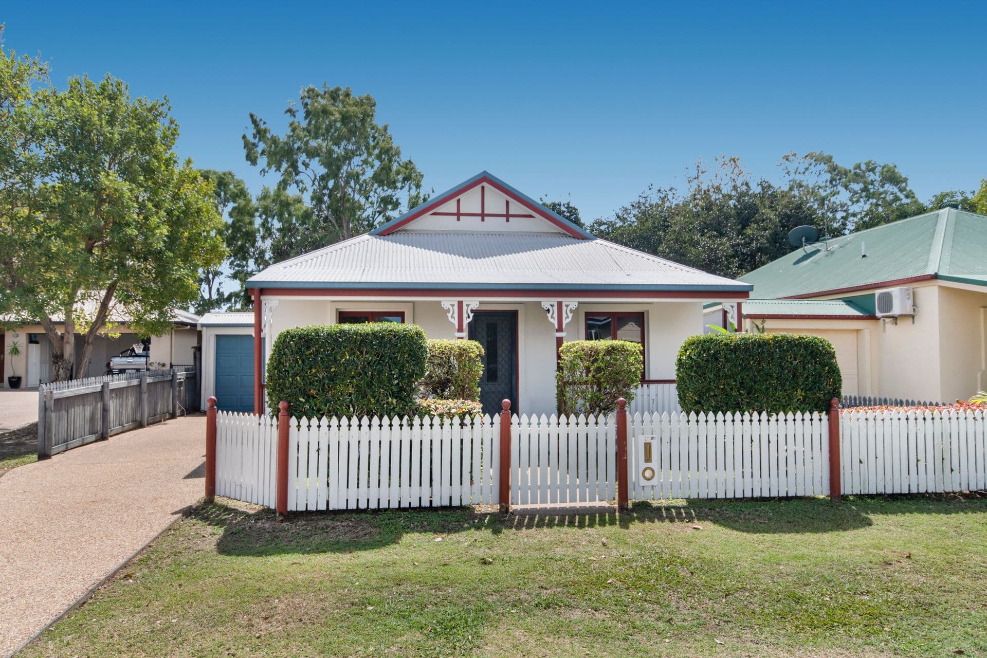 15 Michelia Close, Kirwan, QLD, 4817, Kirwan - Image 1