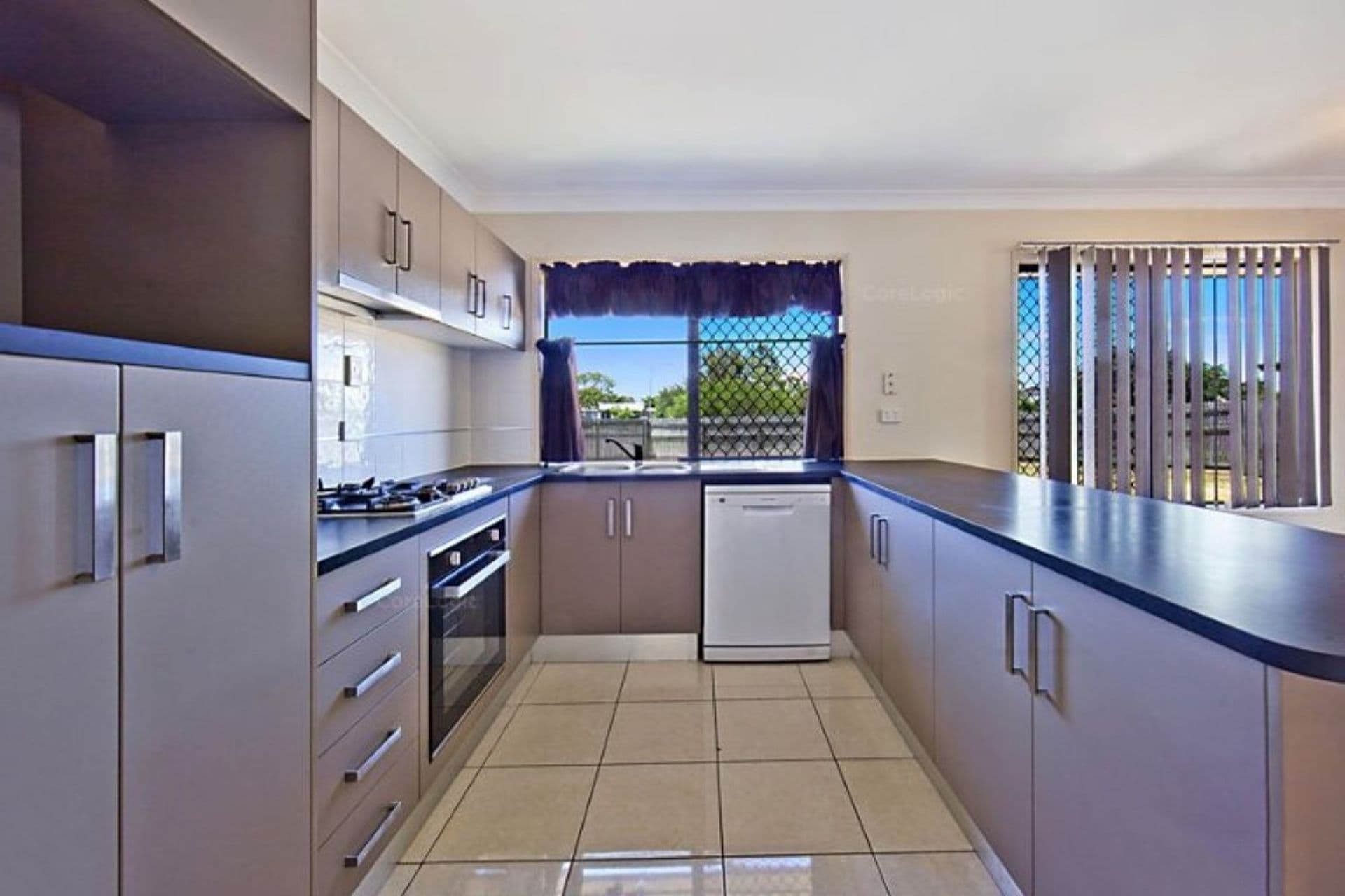 7 Summerland Drive, Deeragun, QLD, 4818, Deeragun - Thumbnail 3
