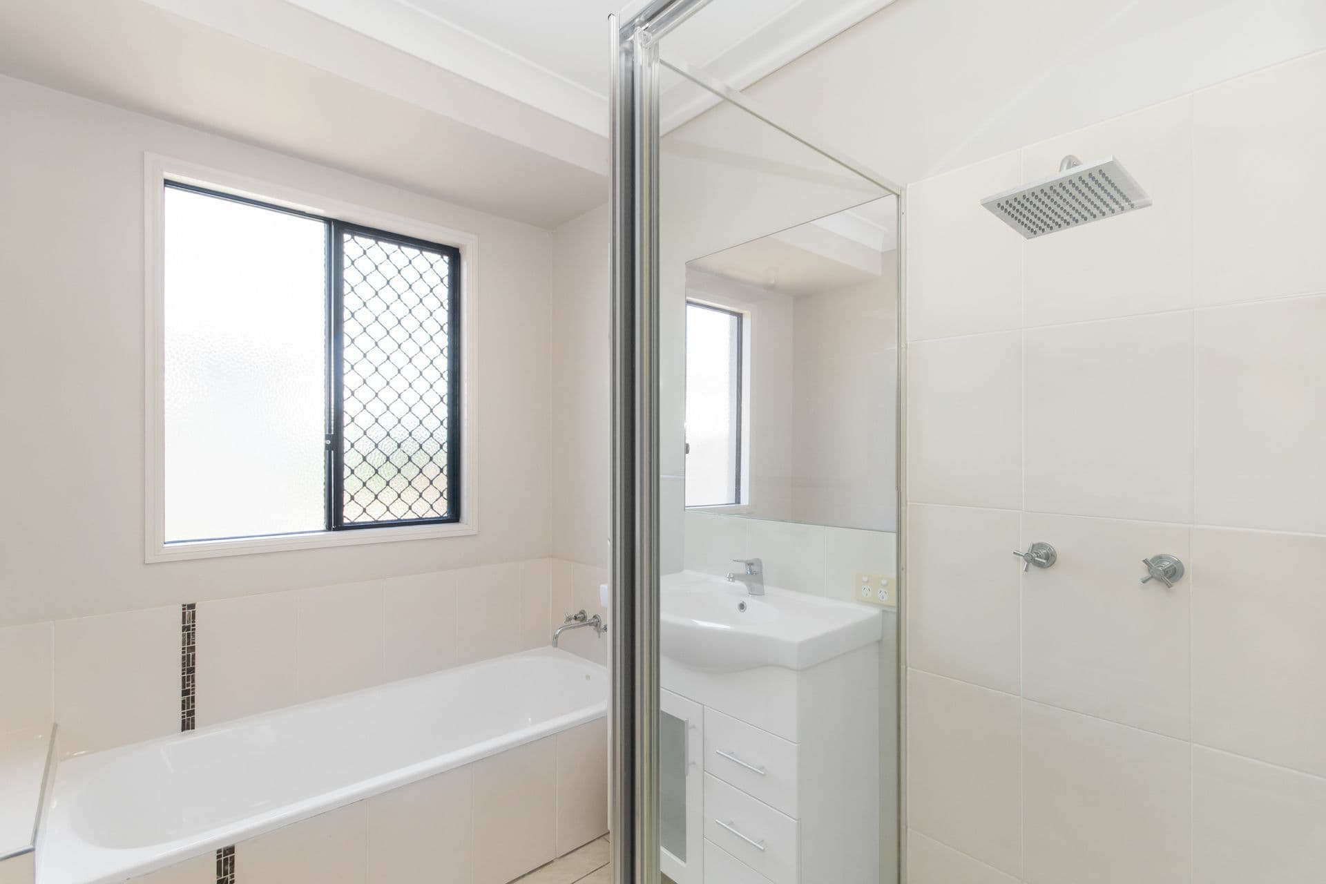 4 Mentmore Court, Bushland Beach, QLD, 4818, Bushland Beach - Thumbnail 6