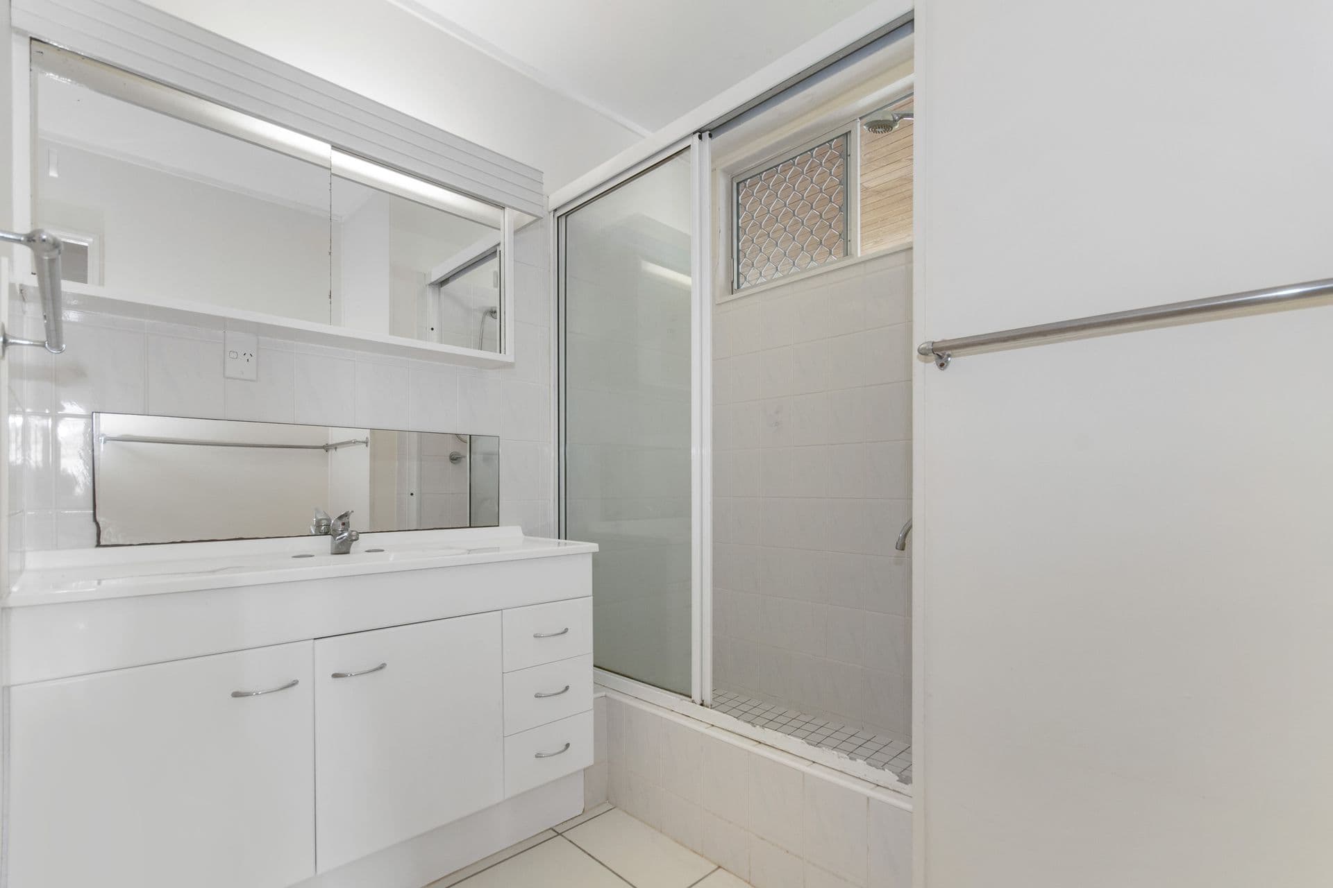 15 Seaward Crescent, Pallarenda, QLD, 4810, Pallarenda - Thumbnail 6