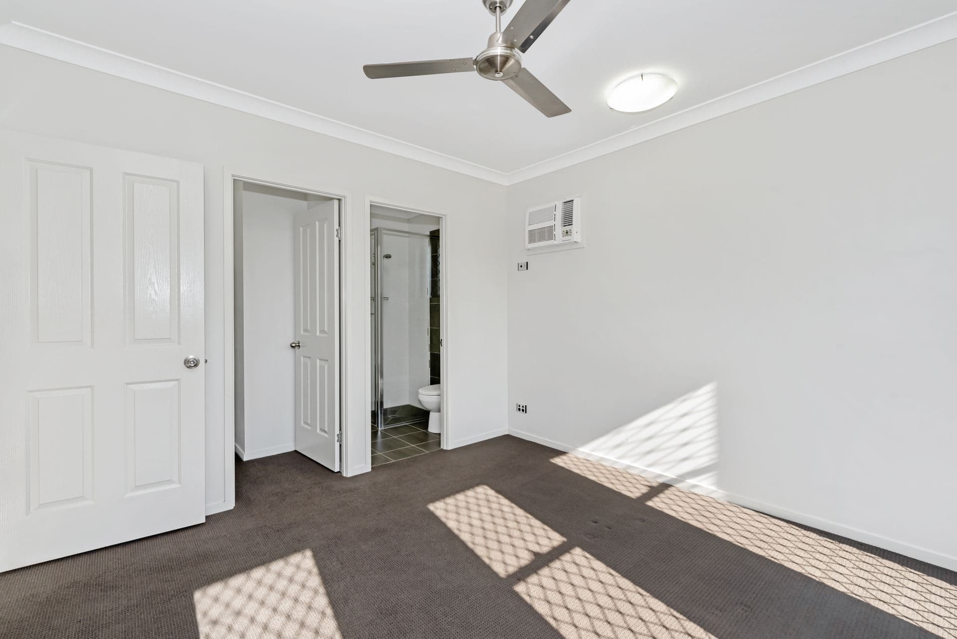 35 Summergold Street, Mount Low, QLD, 4818, Mount Low - Thumbnail 6