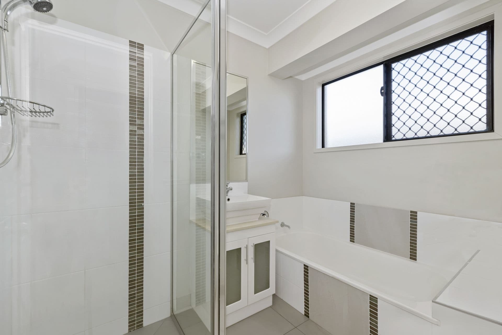 35 Summergold Street, Mount Low, QLD, 4818, Mount Low - Thumbnail 5