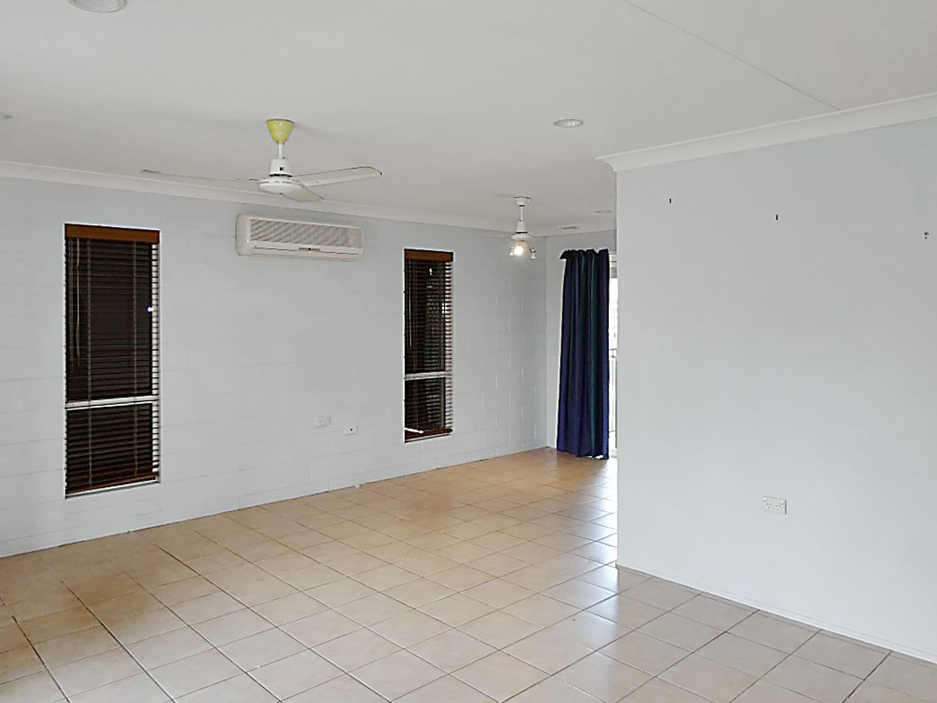 11 Tansey Court, Kelso, QLD, 4815, Kelso - Thumbnail 2
