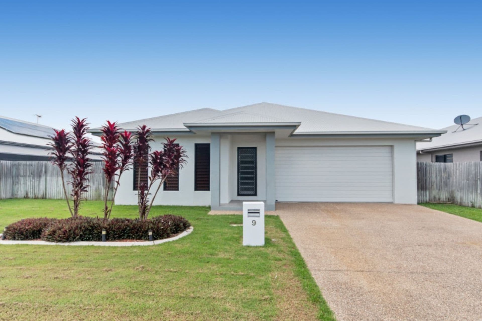 9 Batiki Circuit, Burdell, QLD, 4818, Burdell - Image 1