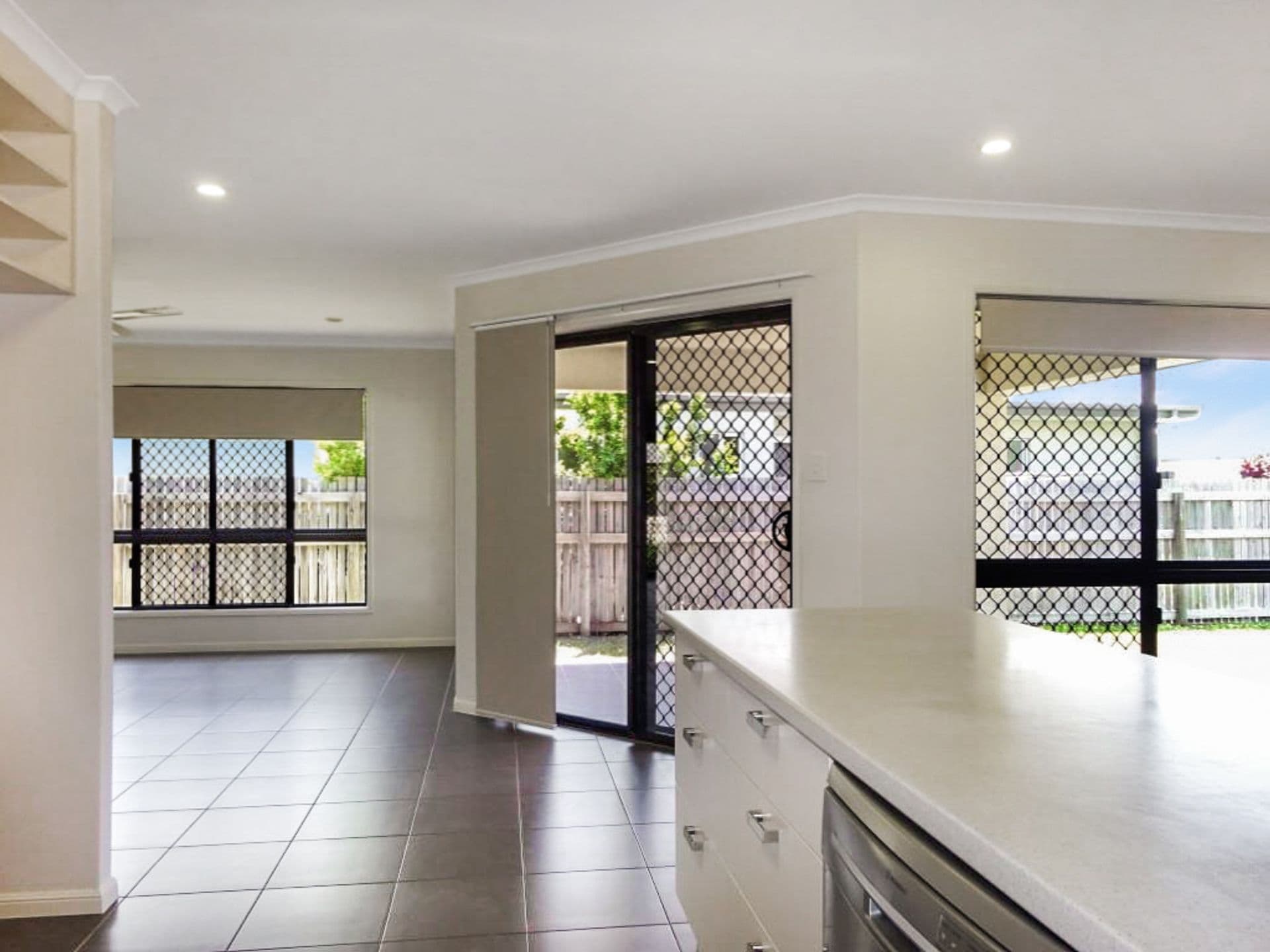 5 Capricorn Drive, Burdell, QLD, 4818, Burdell - Thumbnail 3