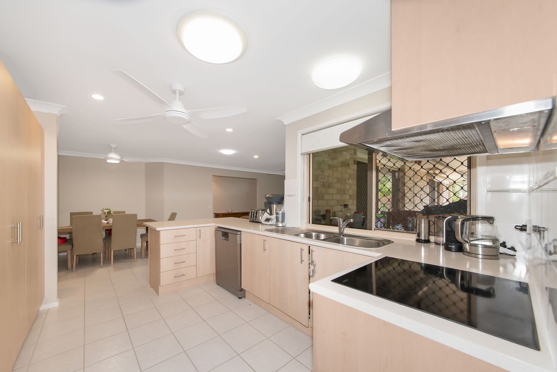 49 Wallace Circuit, Kirwan, QLD, 4817, Kirwan - Thumbnail 5