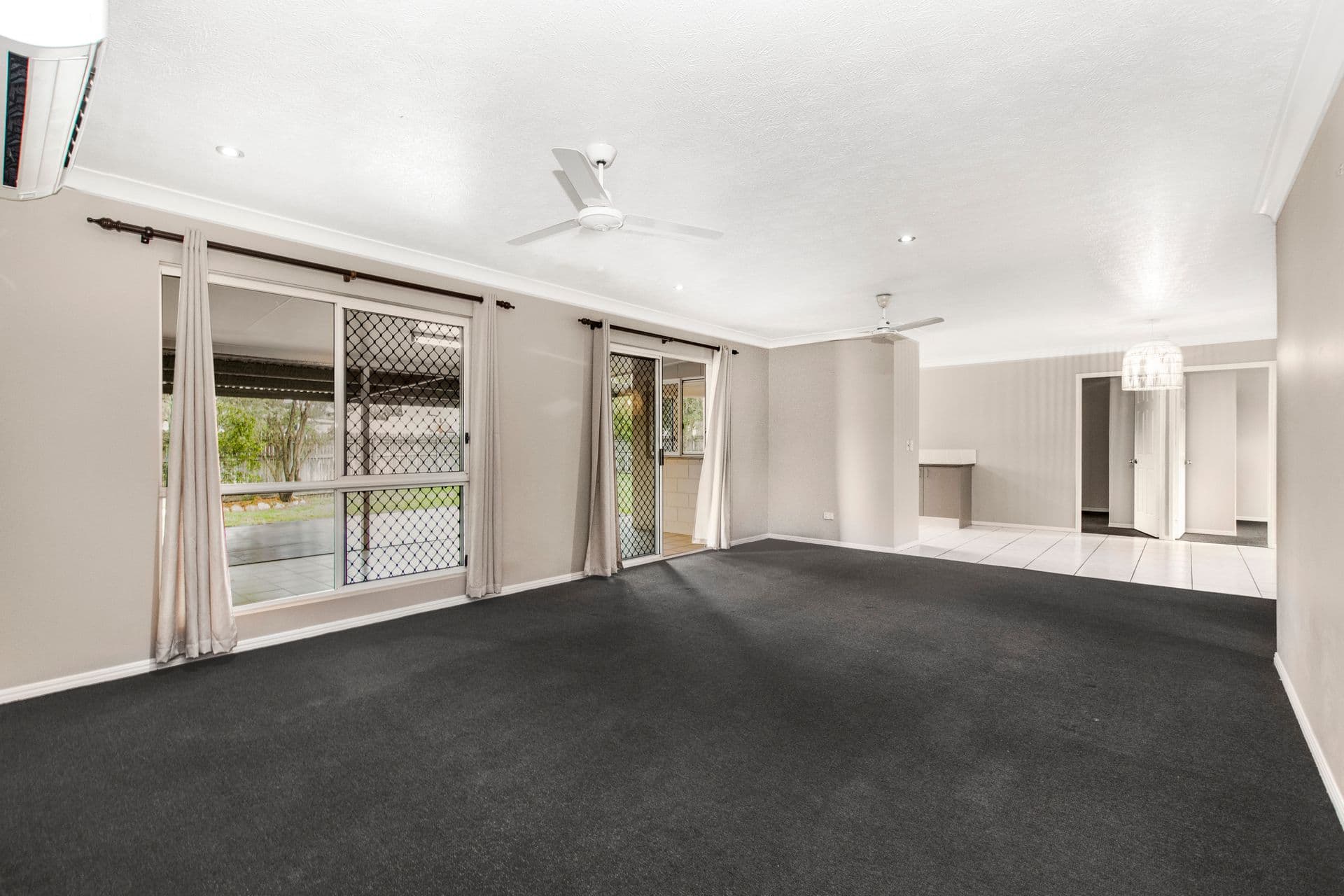42 Chiquita Avenue, Rasmussen, QLD, 4815, Rasmussen - Thumbnail 7