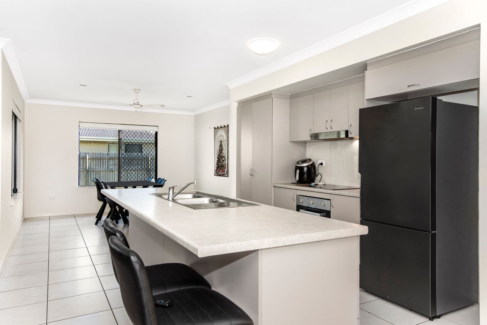 28 Brush Cherry Street, Mount Low, QLD, 4818, Mount Low - Thumbnail 2