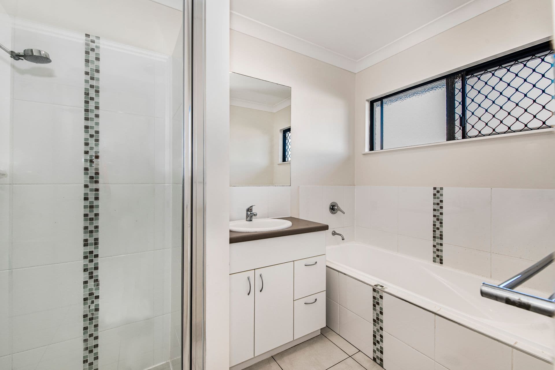 28 Brush Cherry Street, Mount Low, QLD, 4818, Mount Low - Thumbnail 6