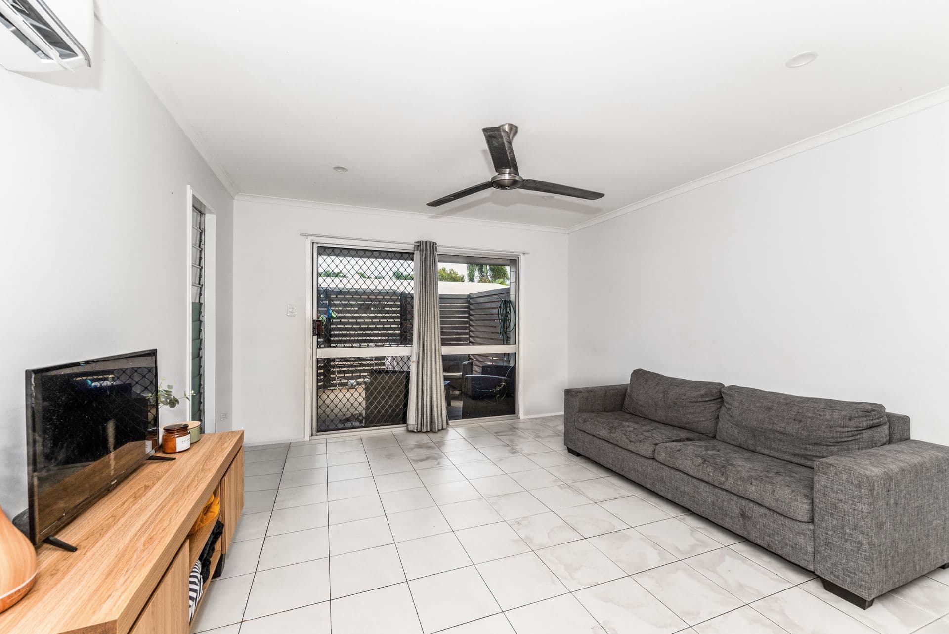 2/17 Crowder Street, Garbutt, QLD, 4814, Garbutt - Thumbnail 2