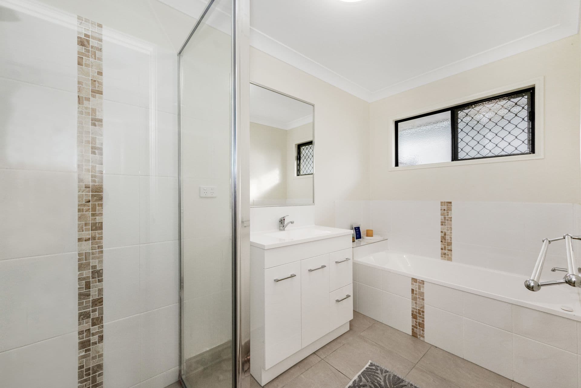 81 Riveredge Boulevard, Oonoonba, QLD, 4811, Oonoonba - Thumbnail 5