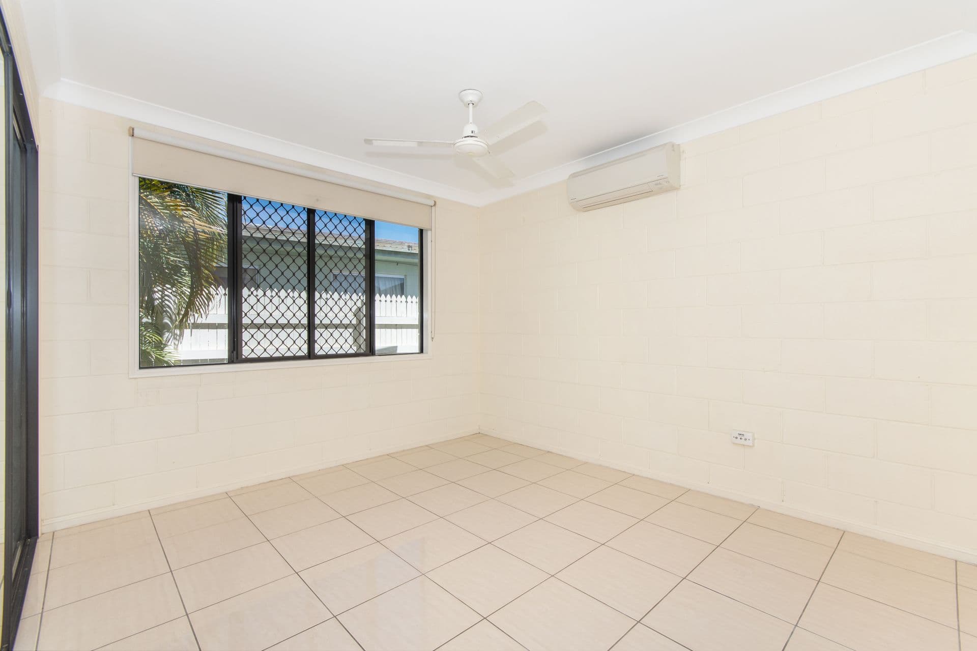 1/13 Narangi Street, Heatley, QLD, 4814, Heatley - Thumbnail 4